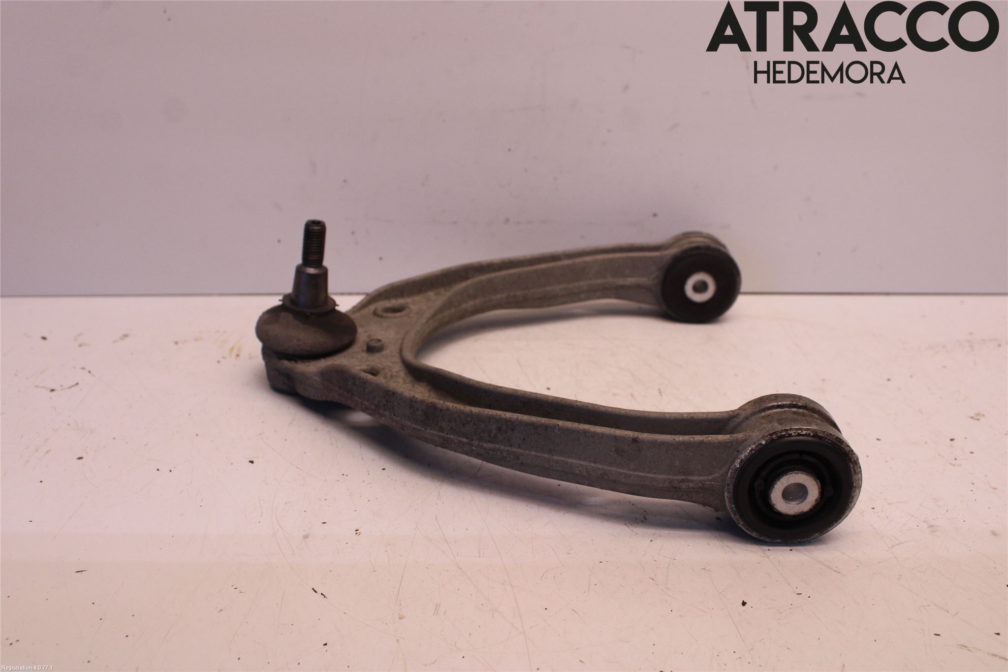 Porsche CAYENNE 03- Bärarm Fram Övre Vä