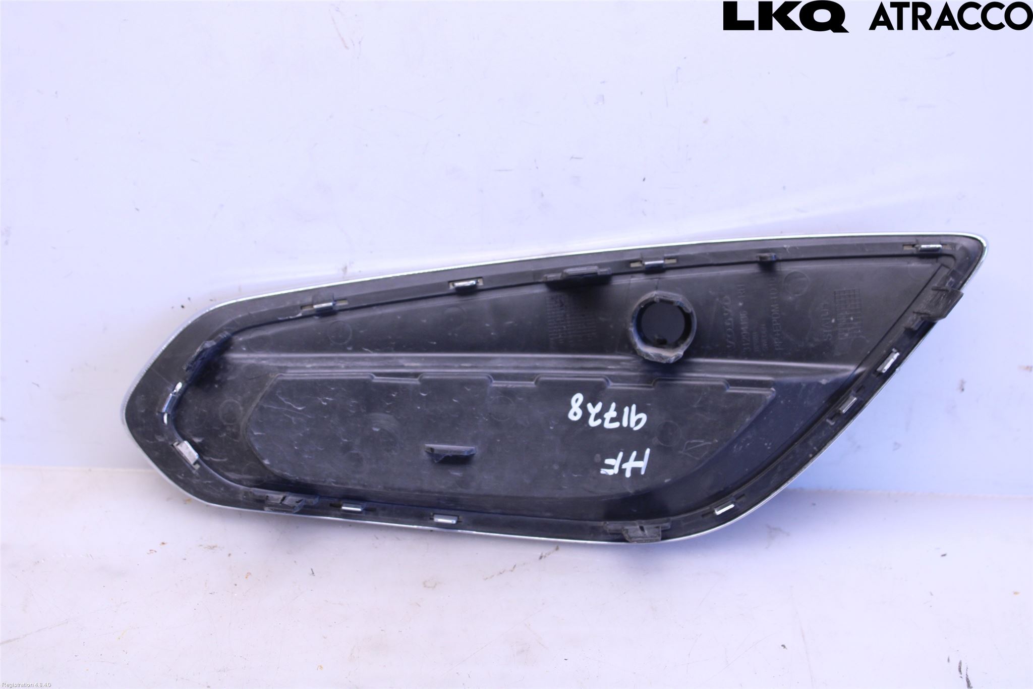 Volvo V60 11-13 Grilldel Höger