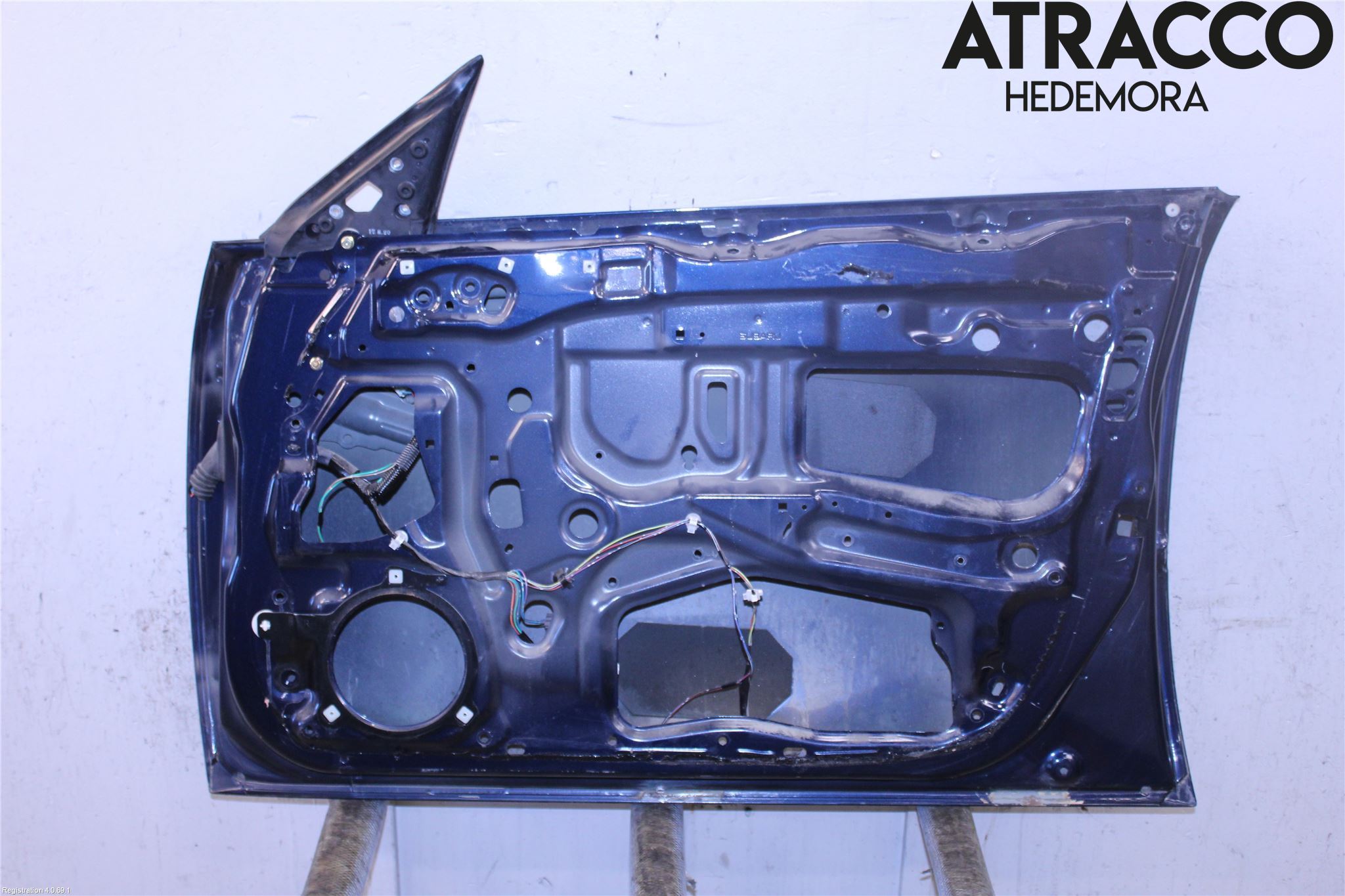 Subaru LEGACY    04-06 Dörr Fram Höger