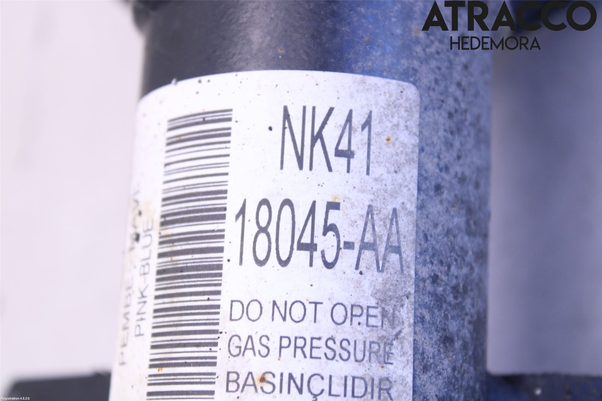 Ford E-TRANSIT SKÅP/BUSS 22- Fjäderben Fram Vänster