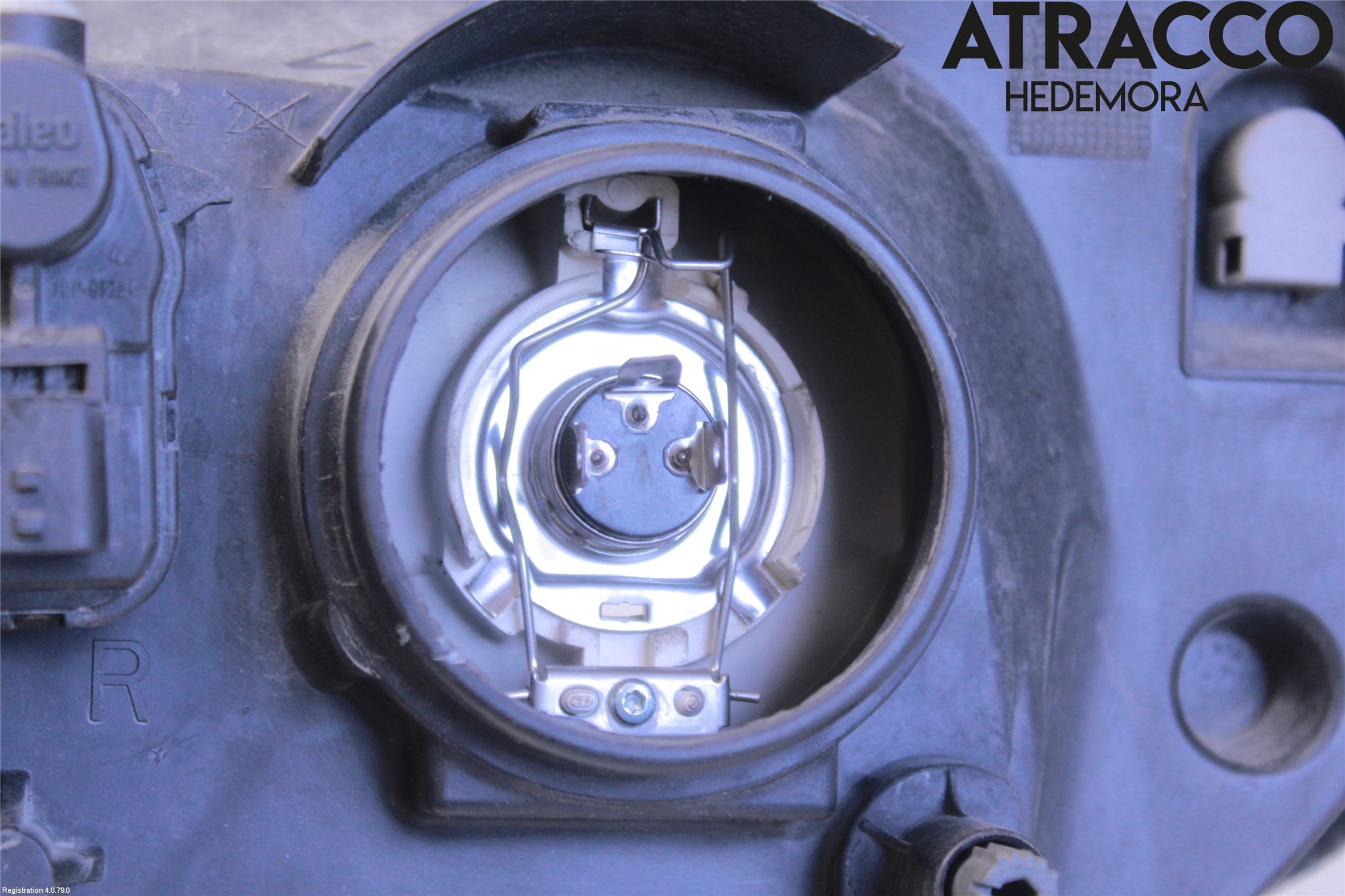 Opel VIVARO 01-14 Strålkastare Höger