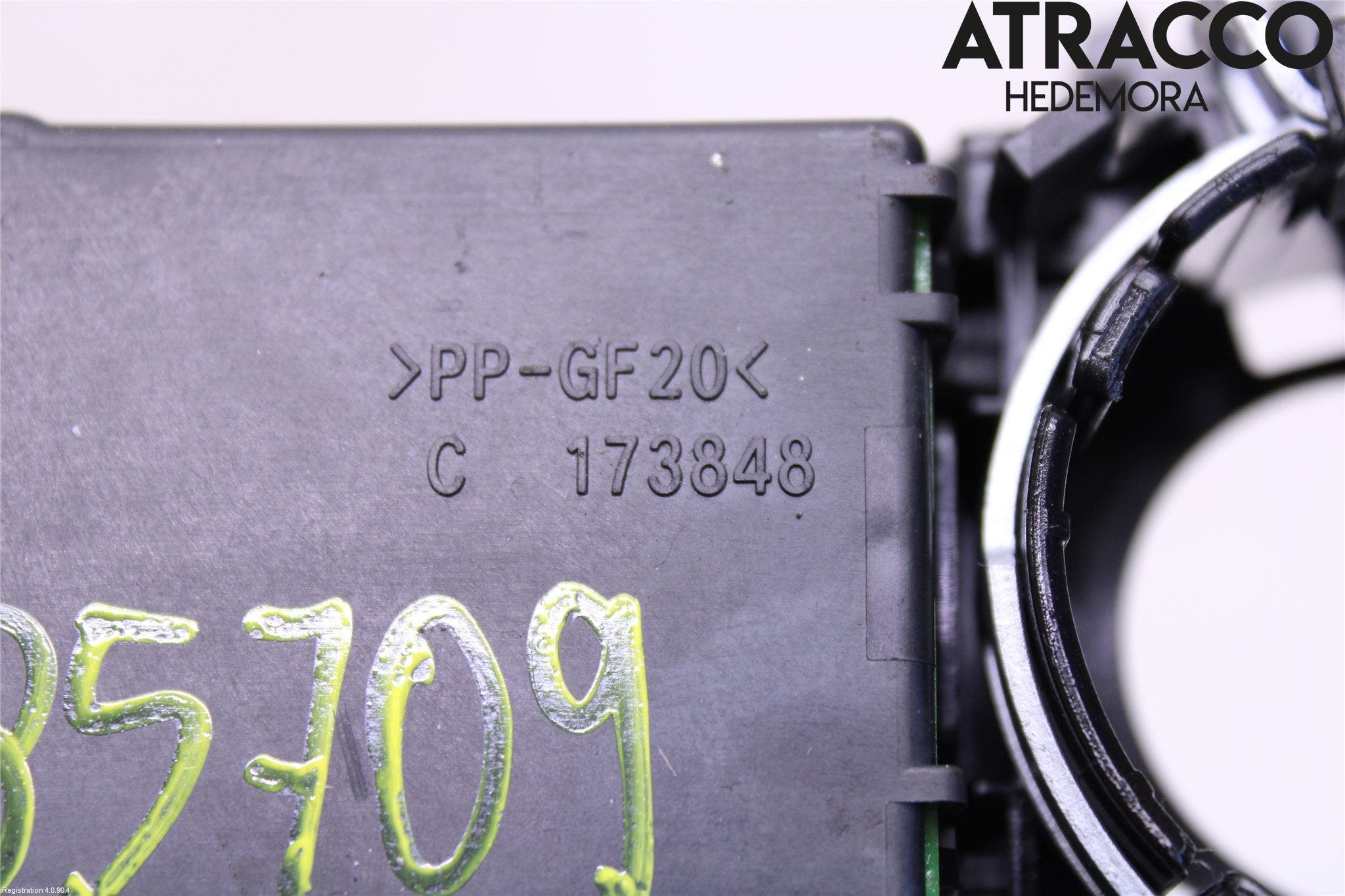 Subaru OUTBACK 15-20 Spakcentral