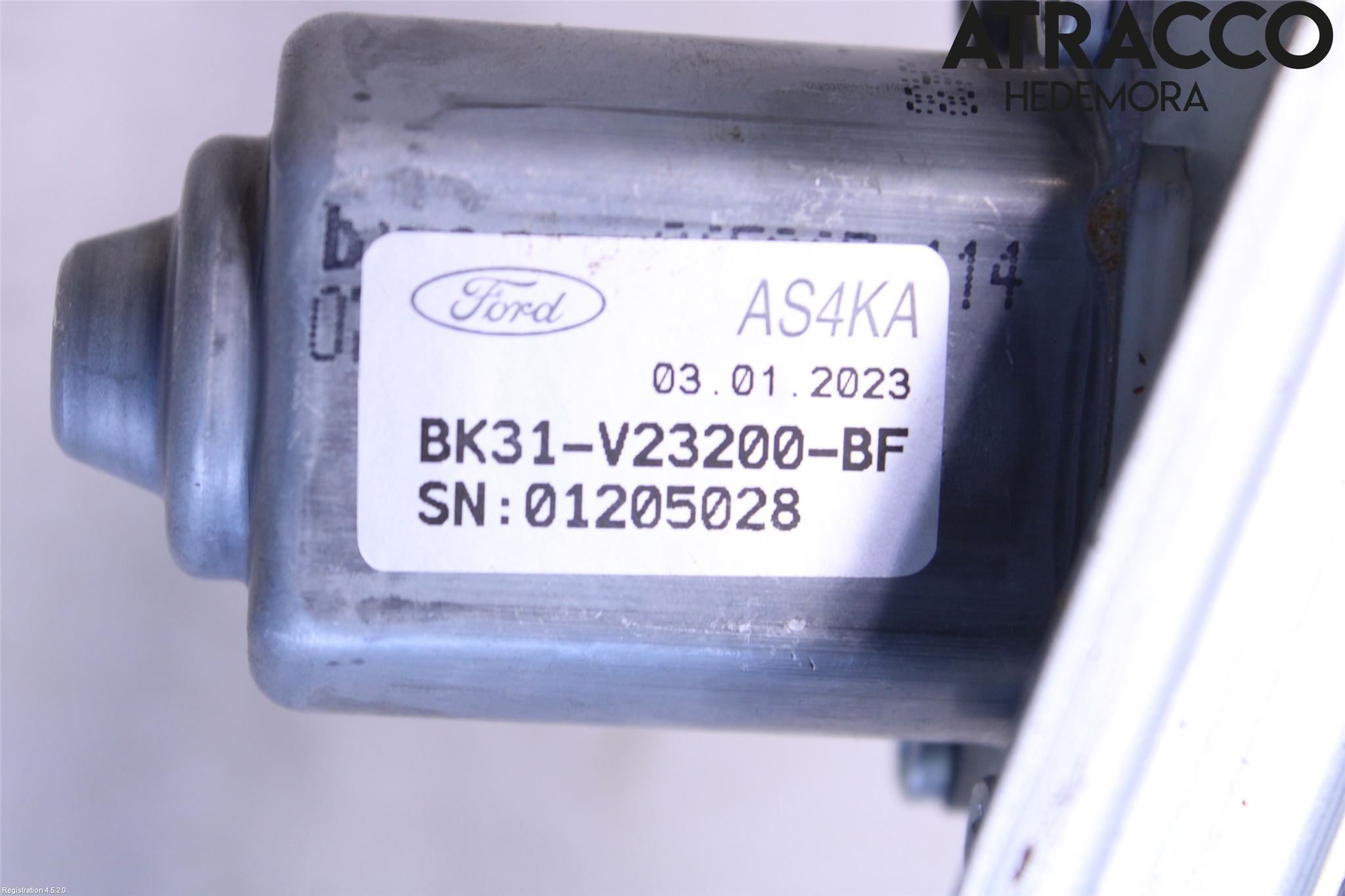 Ford E-TRANSIT SKÅP/BUSS 22- Fönsterhiss El Kompl