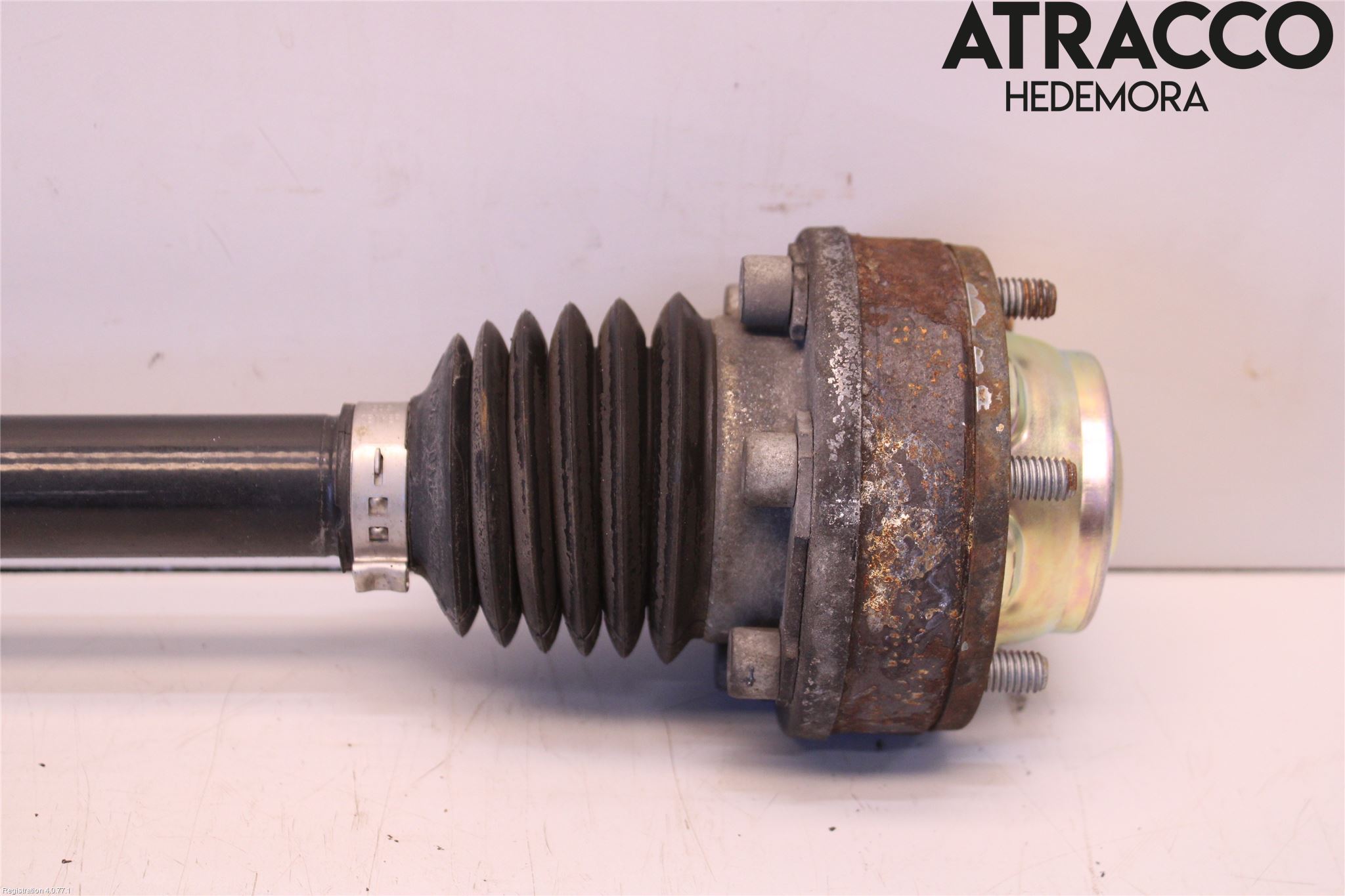 Volkswagen VW TIGUAN 16-24 Drivaxel Bak Höger