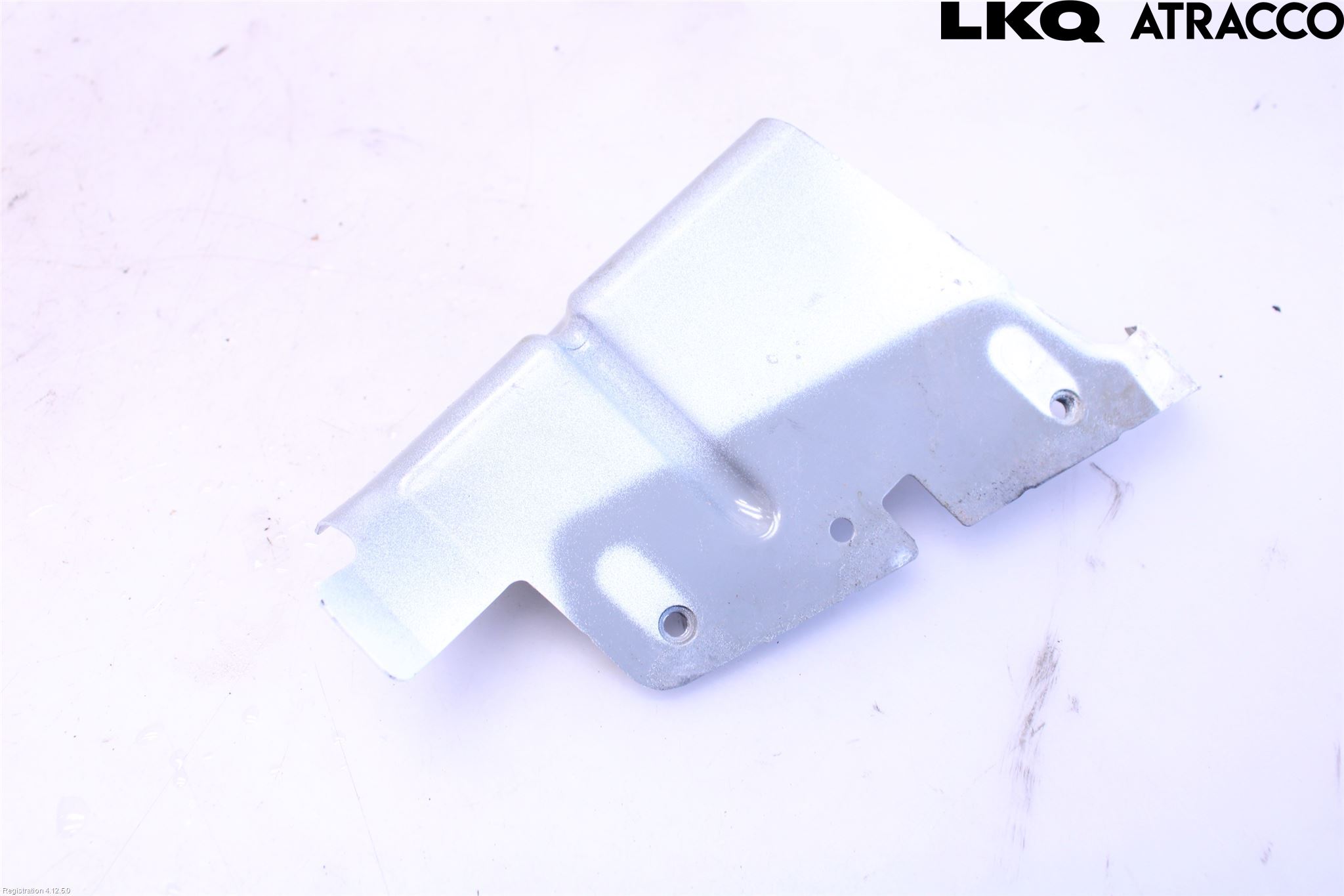 Renault MASTER III 20-24 Skärmfäste Fram Hö