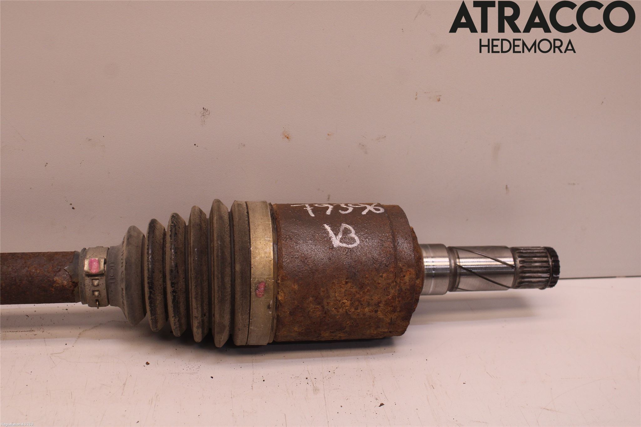 Volvo XC70 14-16 Drivaxel Bak Vänster