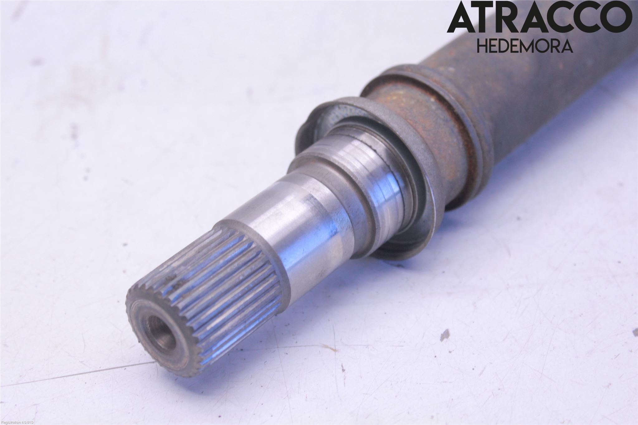 Mazda 5 10-18 Drivaxel Fram Höger