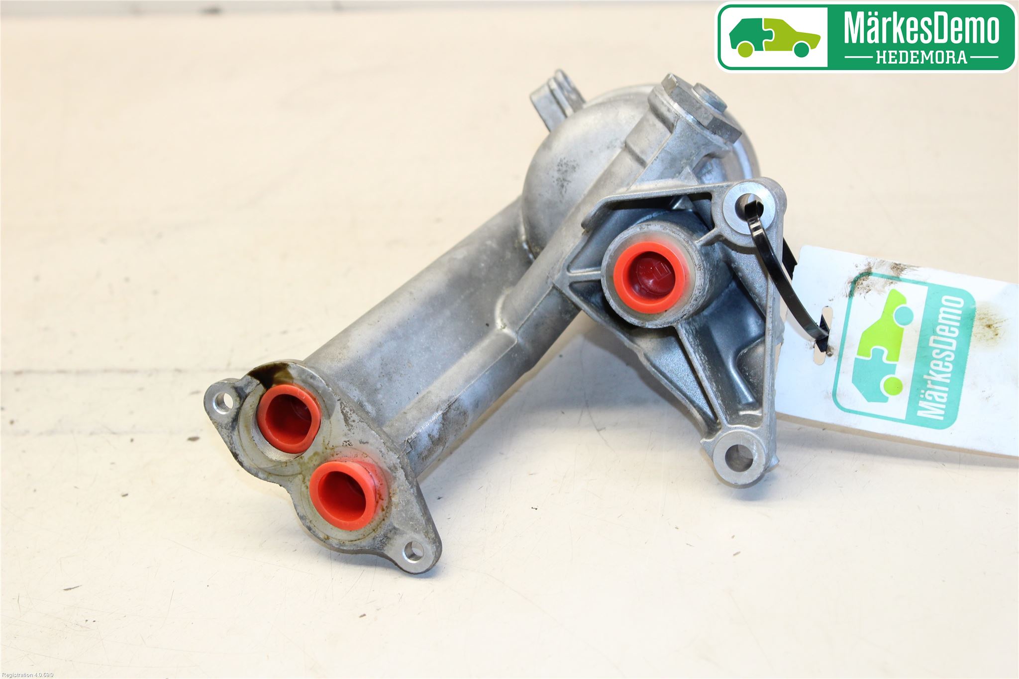 Audi A6/S6     05-11 Oljefilterhållare