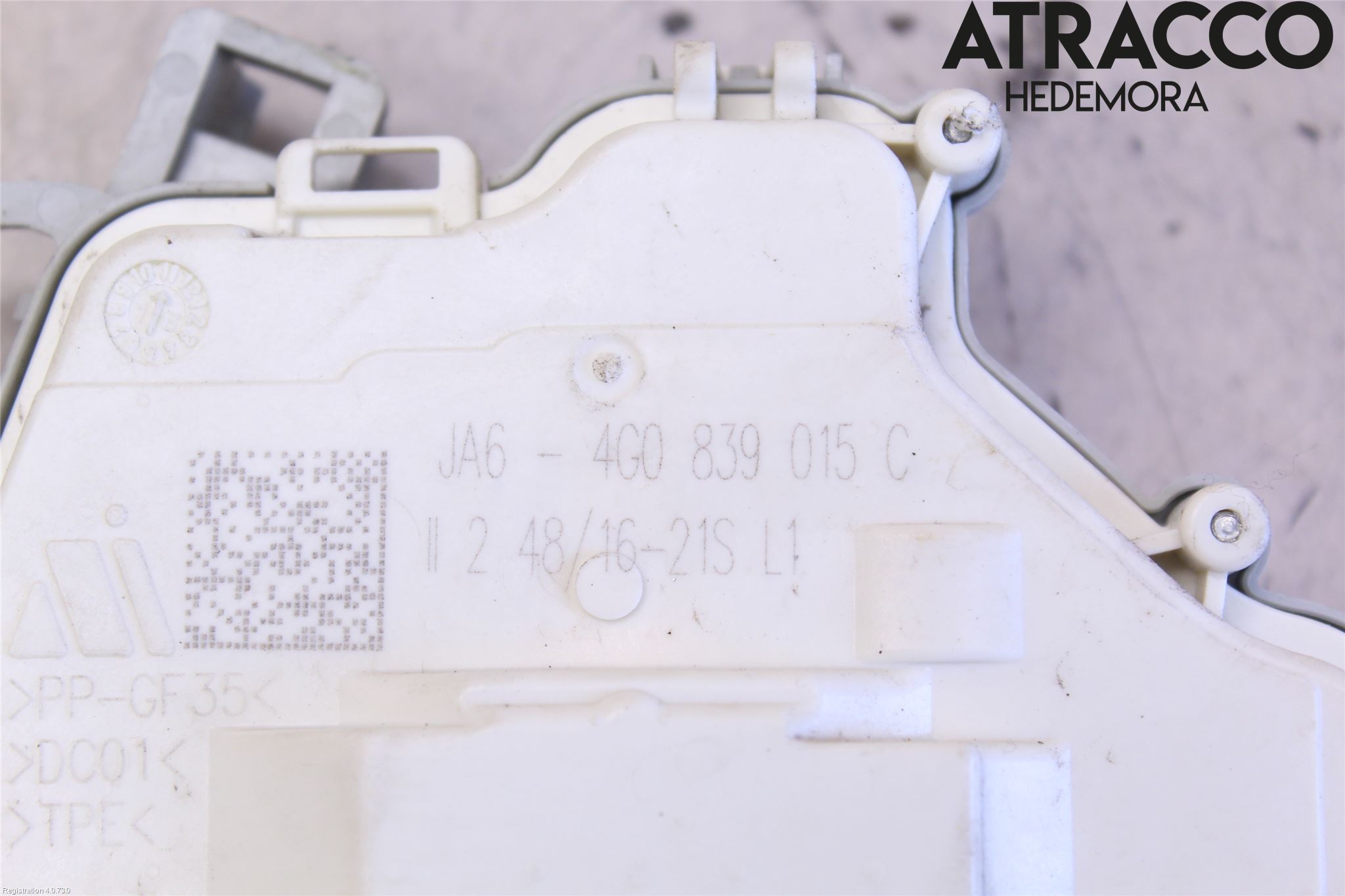 Audi Q3 8U 12-18 Låskista-Dörrlås