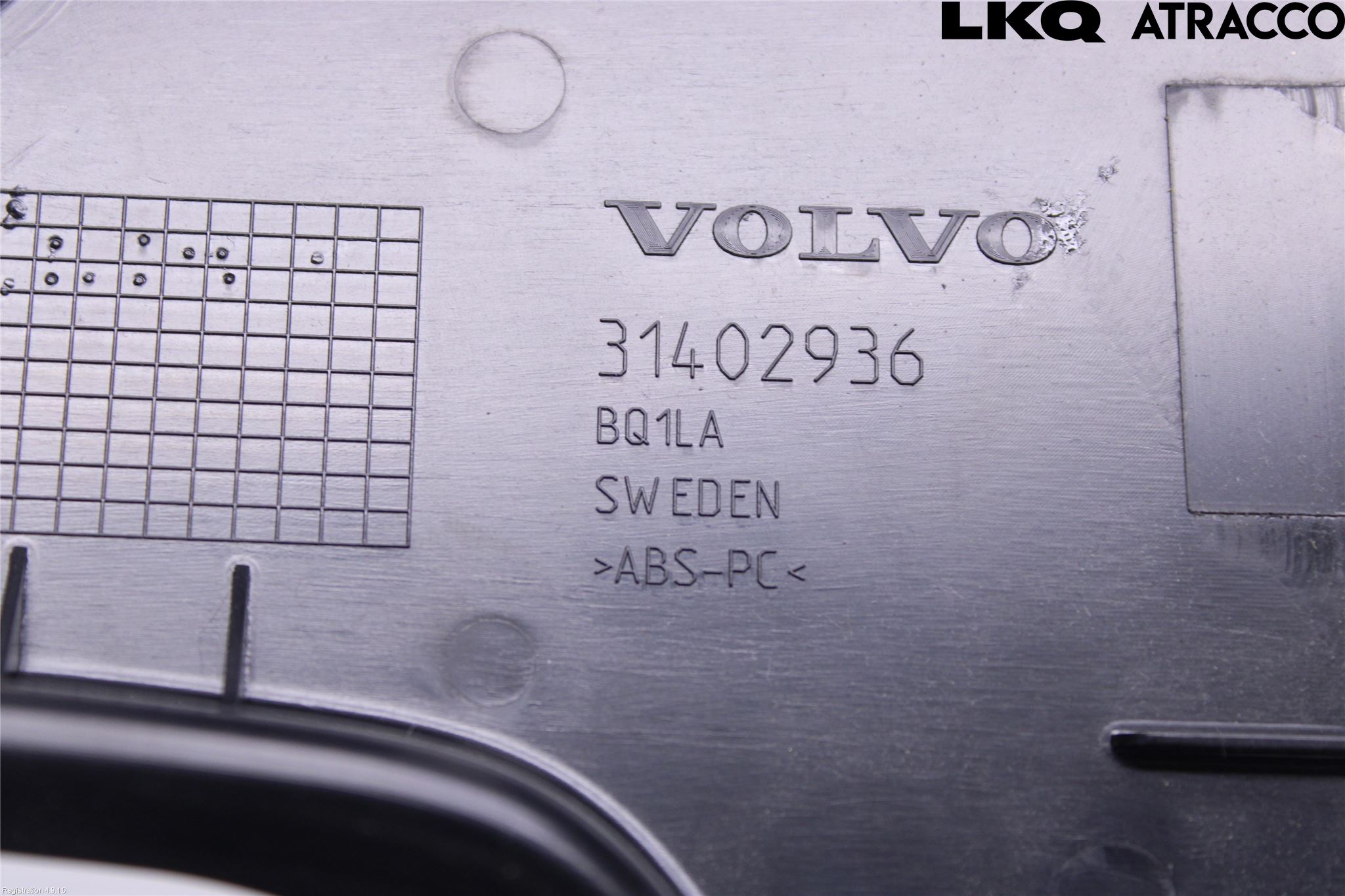 Volvo V90 17->> Inredning Takkonsol