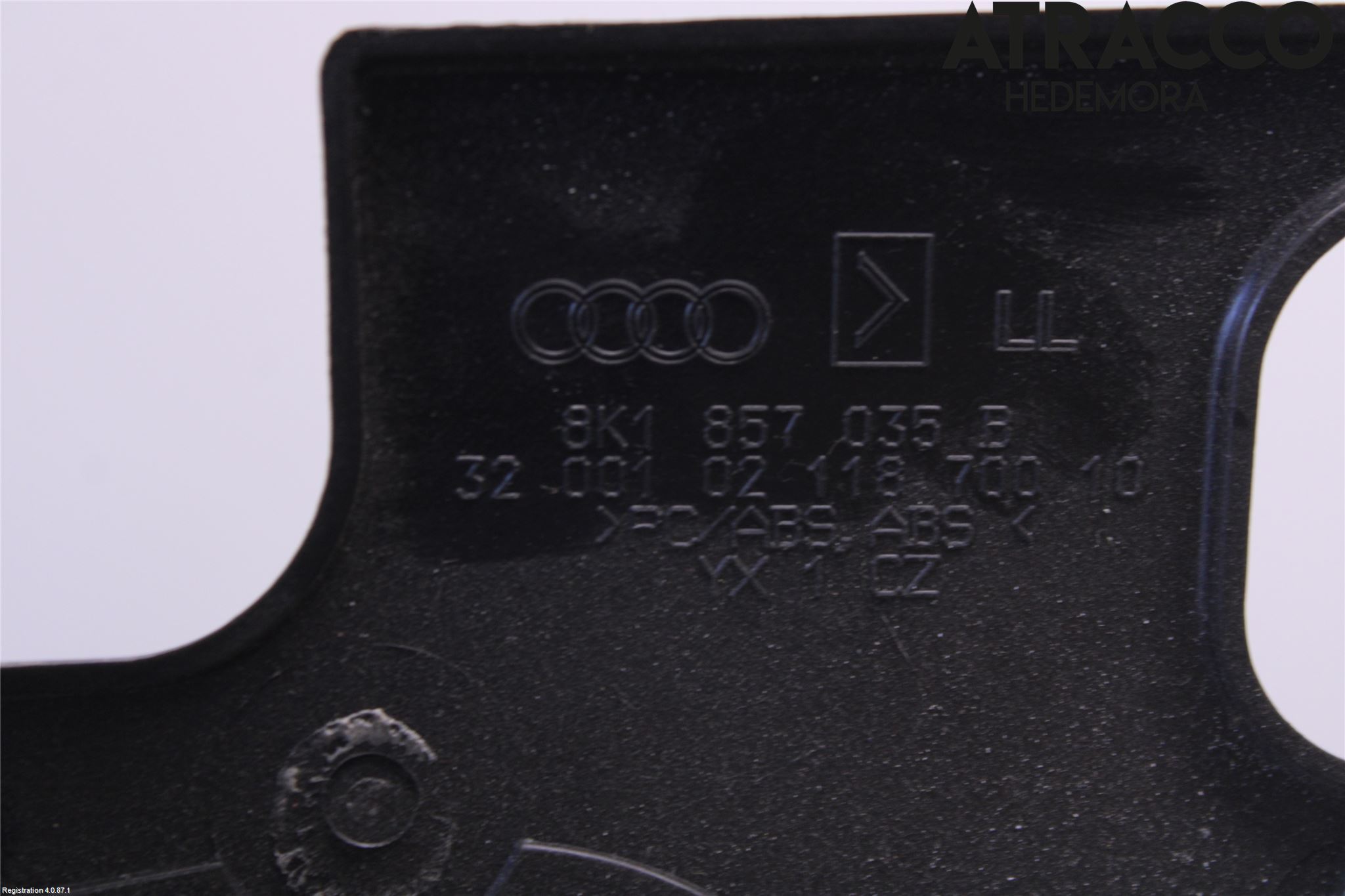 Audi A4/S4 08-11 Handskfack