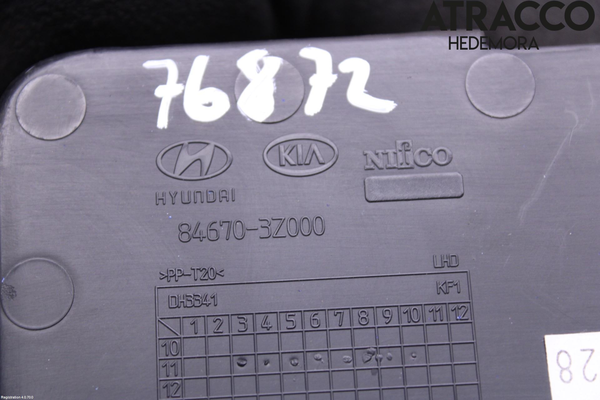 Hyundai i40 08-15 Mugghållare