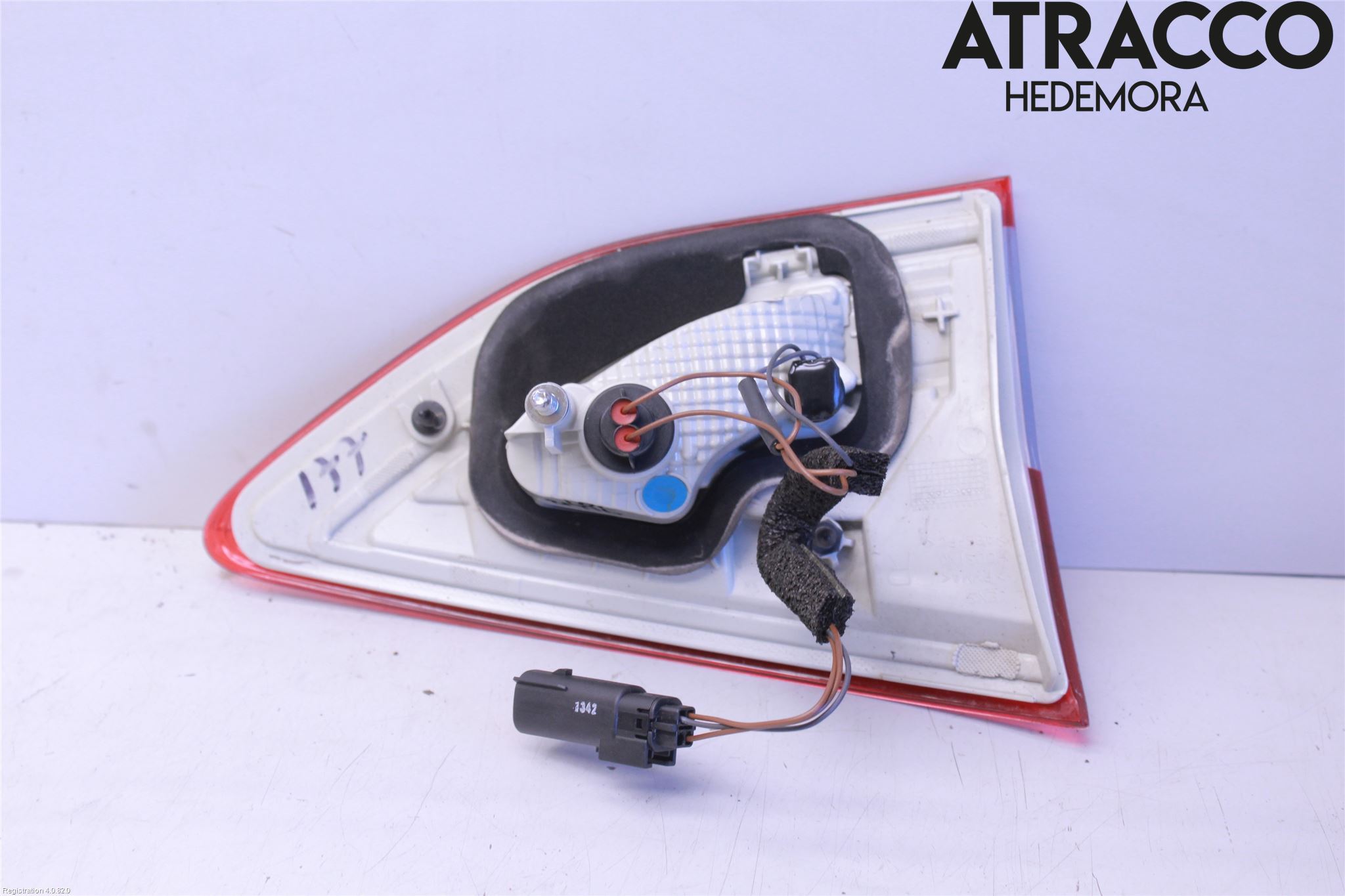 Ford KUGA 13-16 Bakljus Lucka Hö