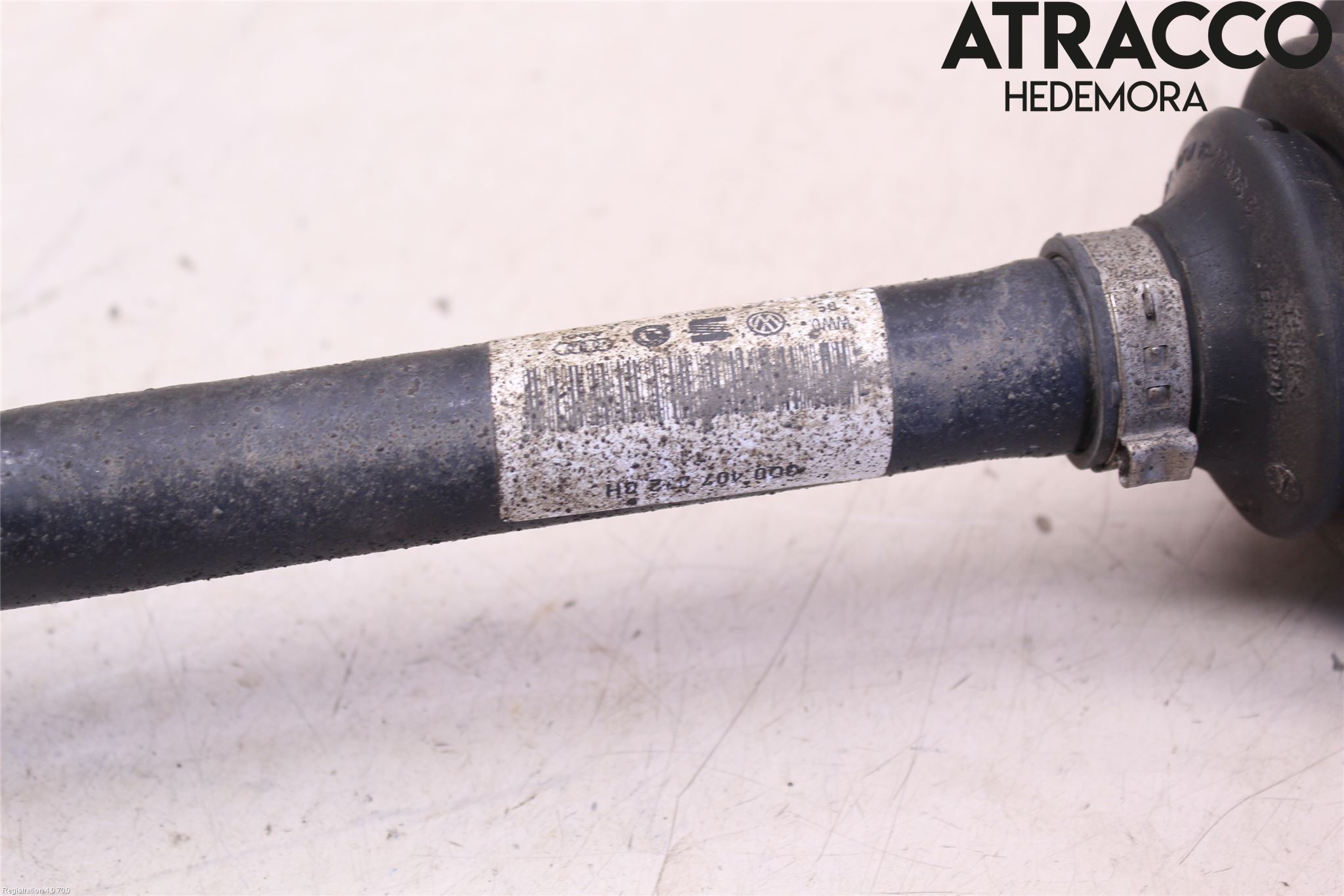 Volkswagen VW TIGUAN 16-24 Drivaxel Fram Höger
