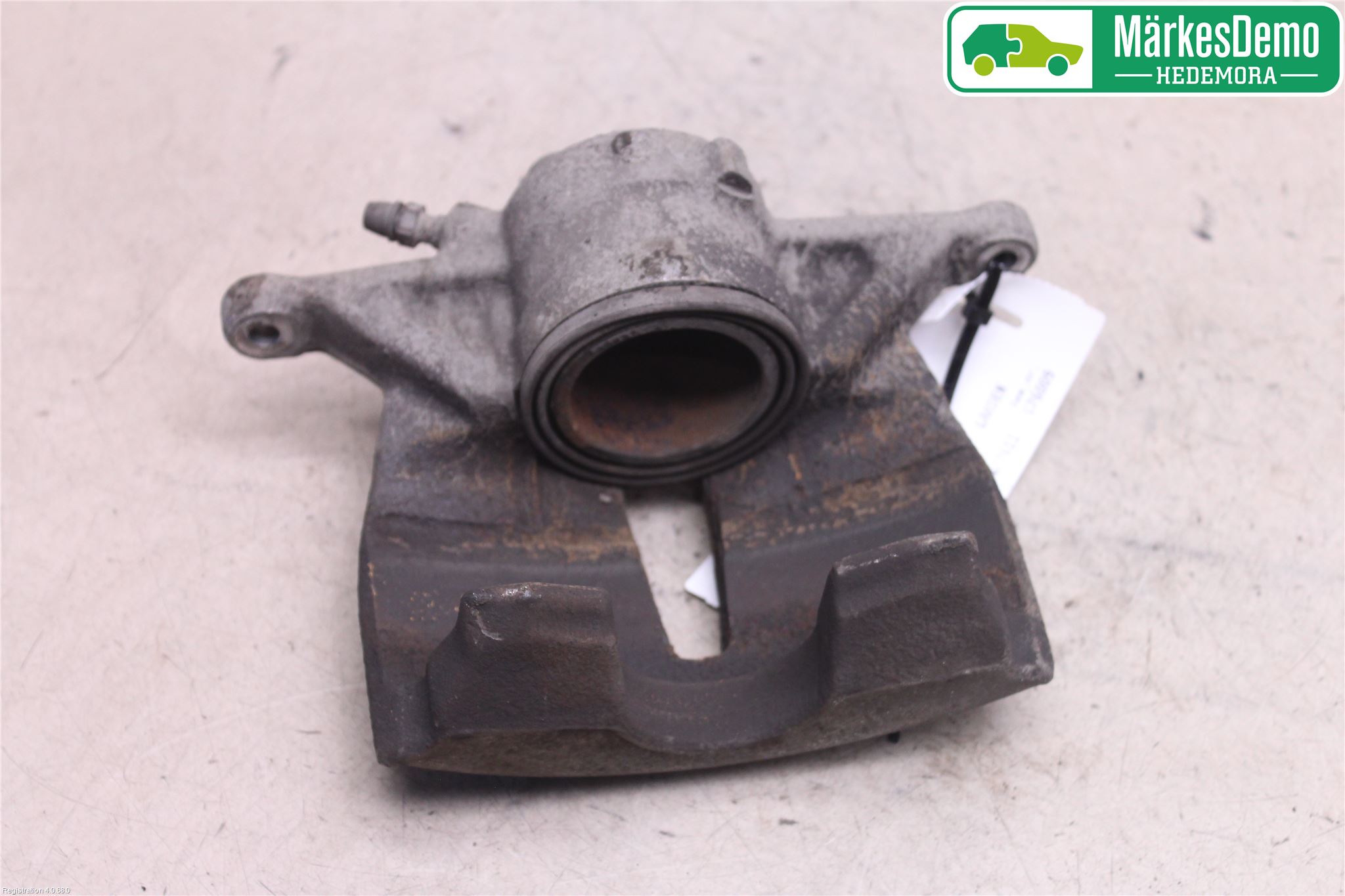 Volkswagen VW TIGUAN 16-24 Bromsok Fram Vänster
