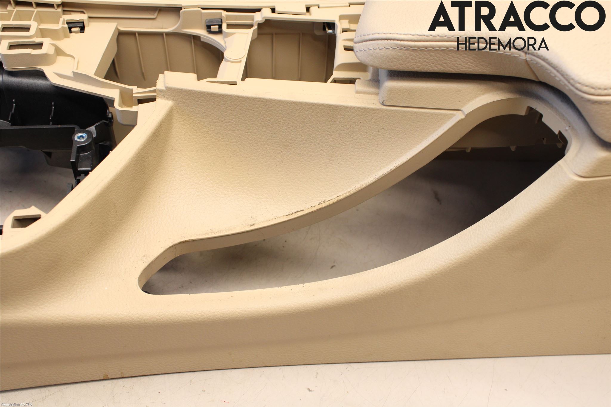 BMW 4 F32/F33/F82/F83 13-20 Instrumentkonsoll Golv