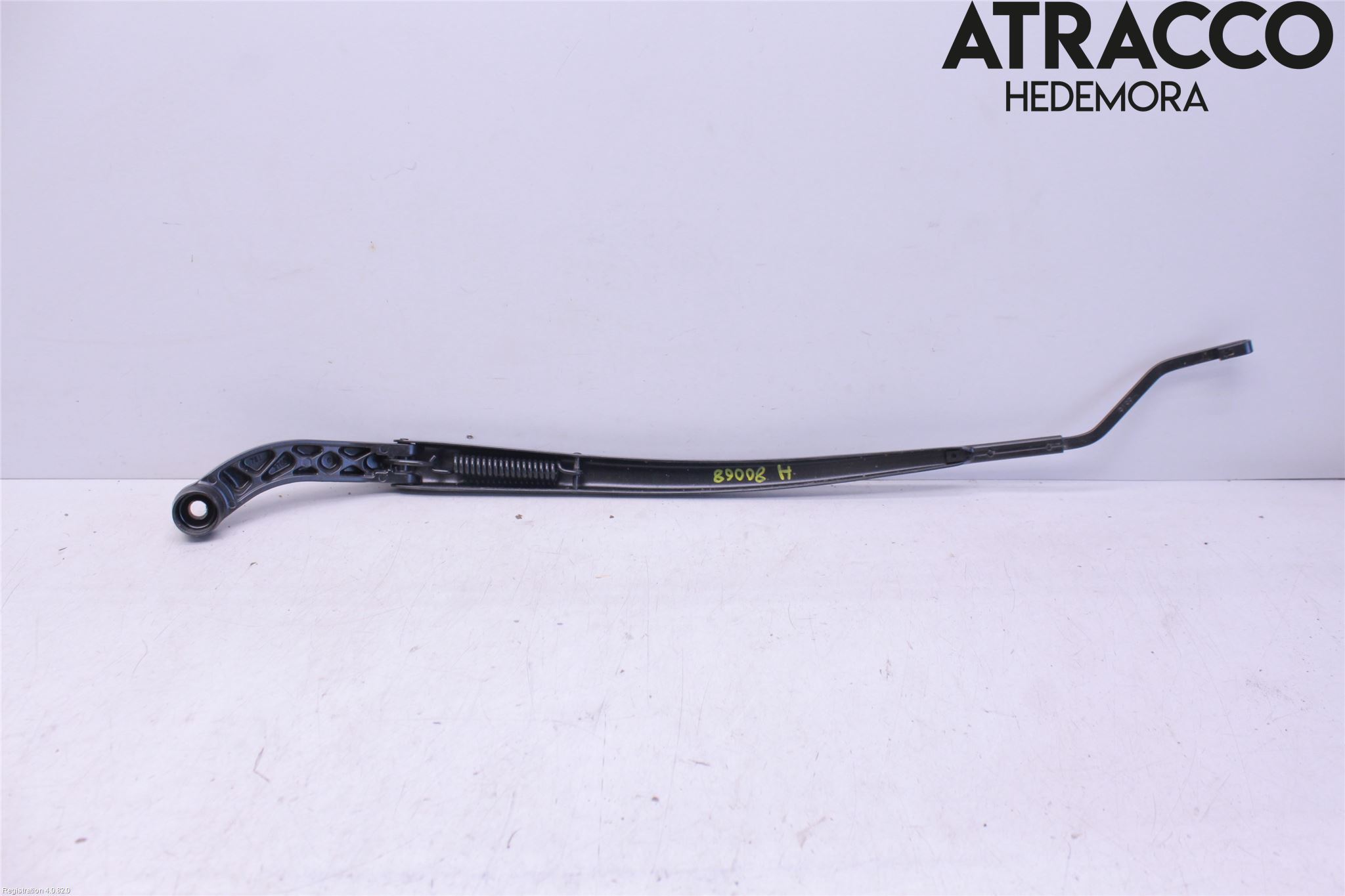 Toyota RAV4 19- Torkararm Armar Vindruta
