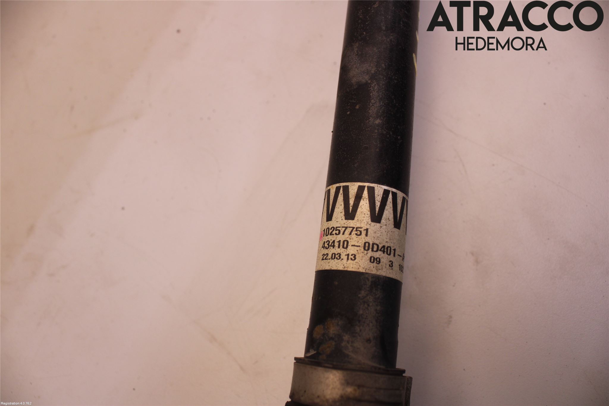 Toyota YARIS XP130 12-14 Drivaxel Fram Höger