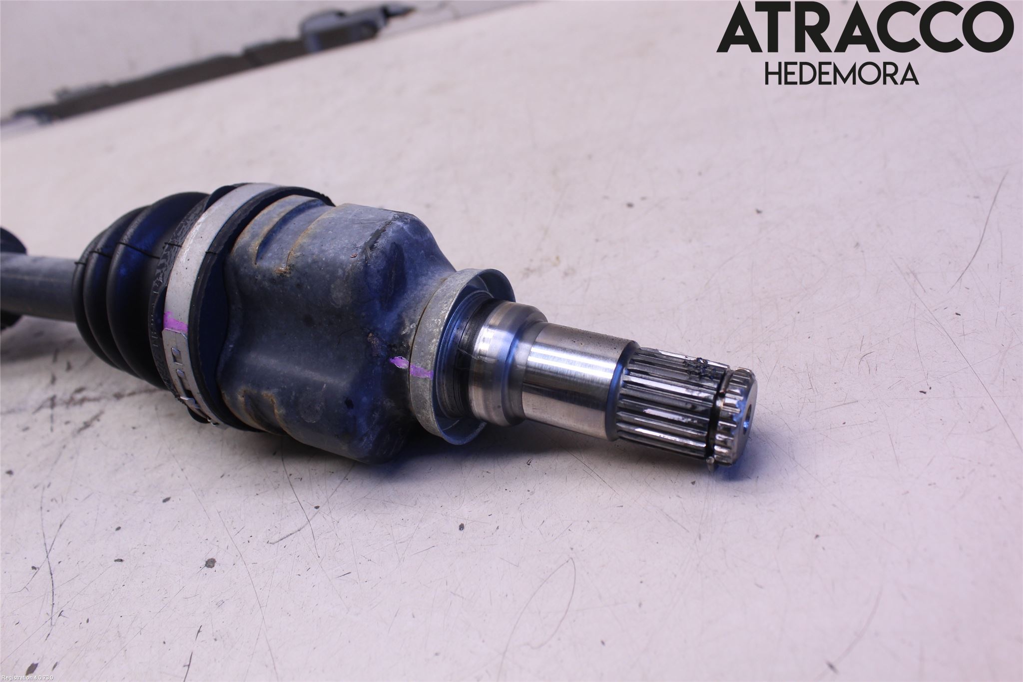 Toyota YARIS XP130 15-20 Drivaxel Fram Höger