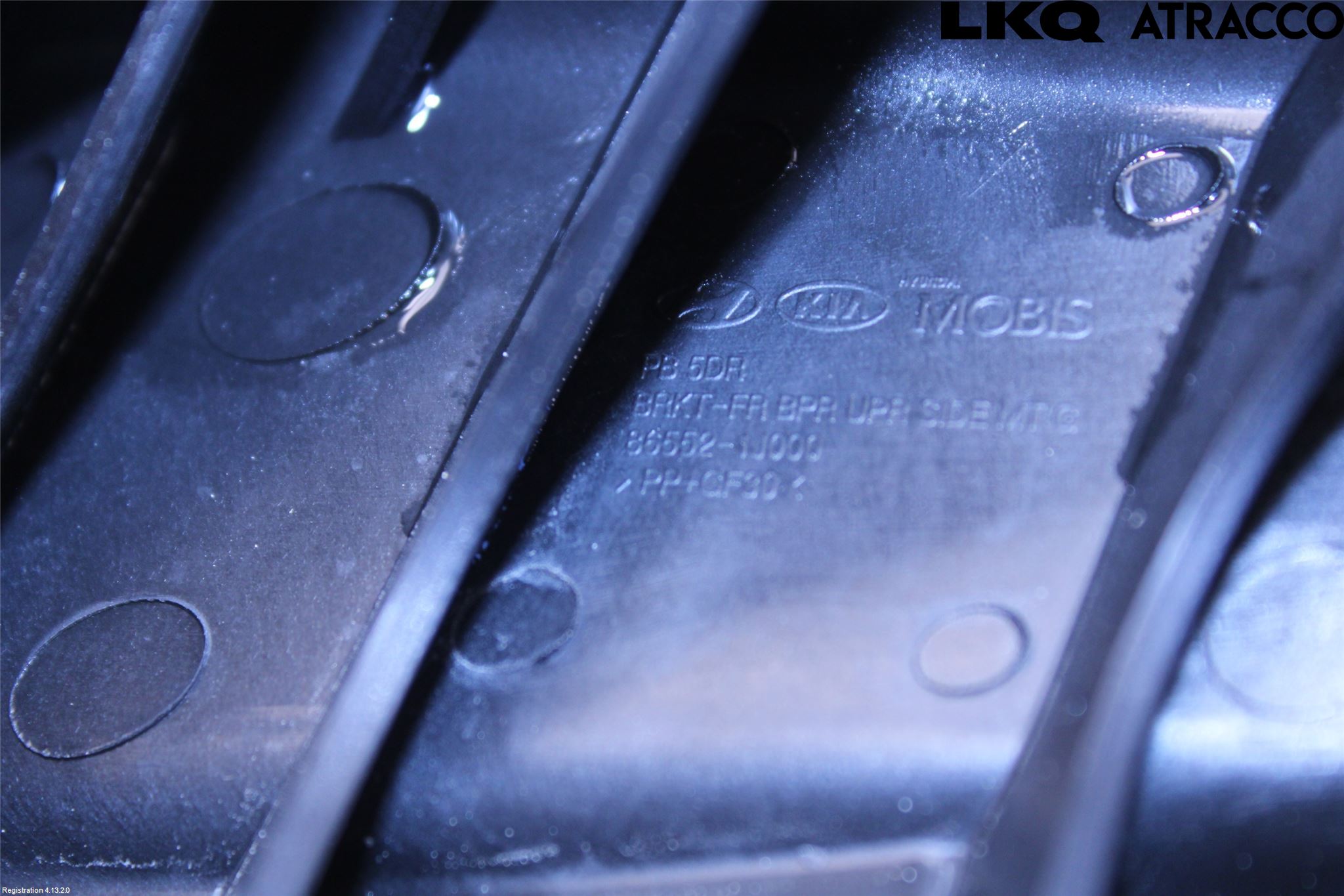 Hyundai i20 PB 09-14 Stötfångarfäste Fram Hö