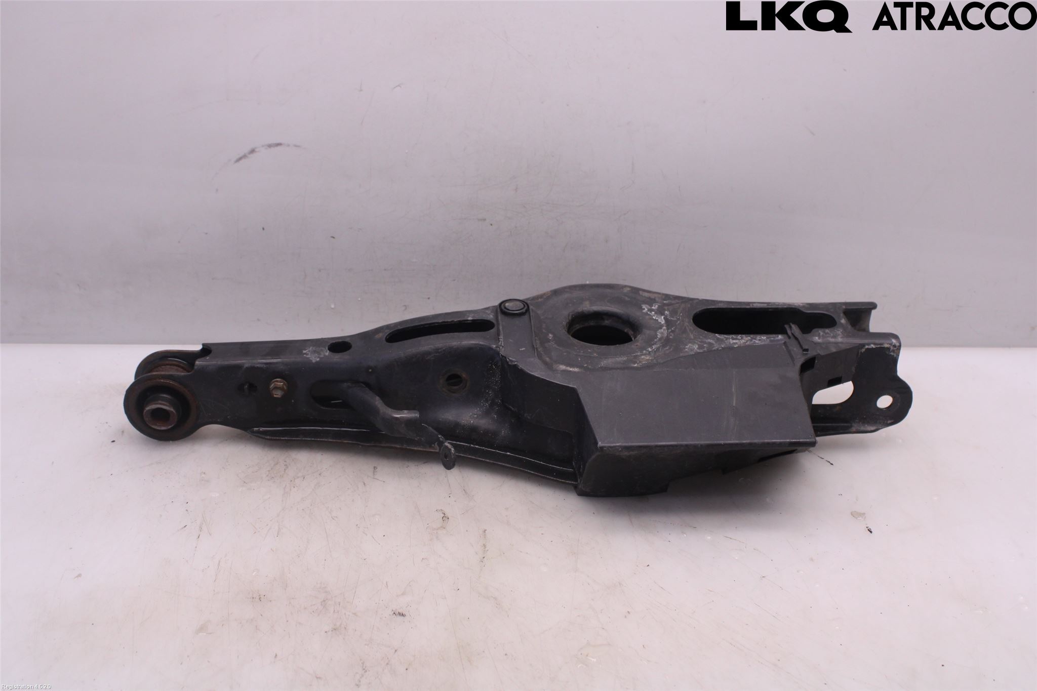 Toyota RAV4 19- Bärarm Bak Vänster