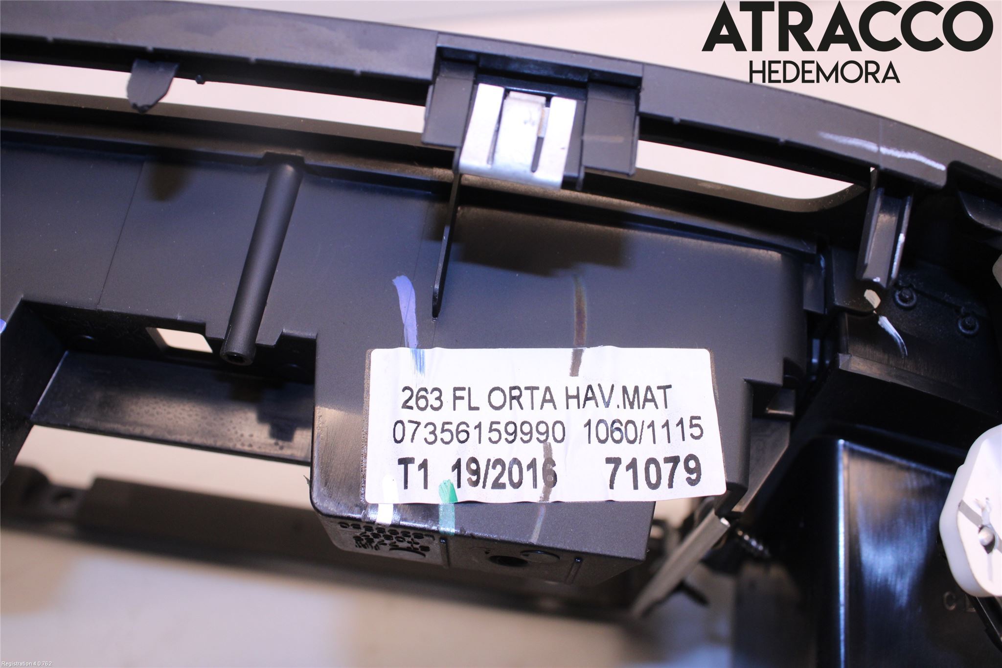 Fiat DOBLO CARGO Defrosterkanal-Munstycke