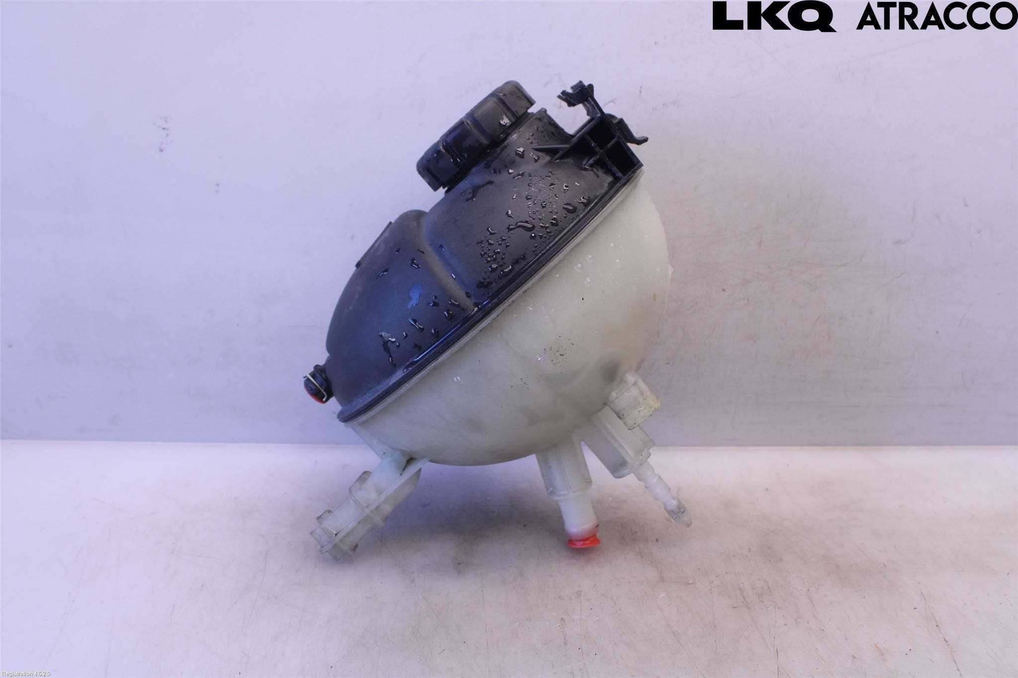Mercedes-Benz MB E-KLASS (W212) 09-16 Expansionstank