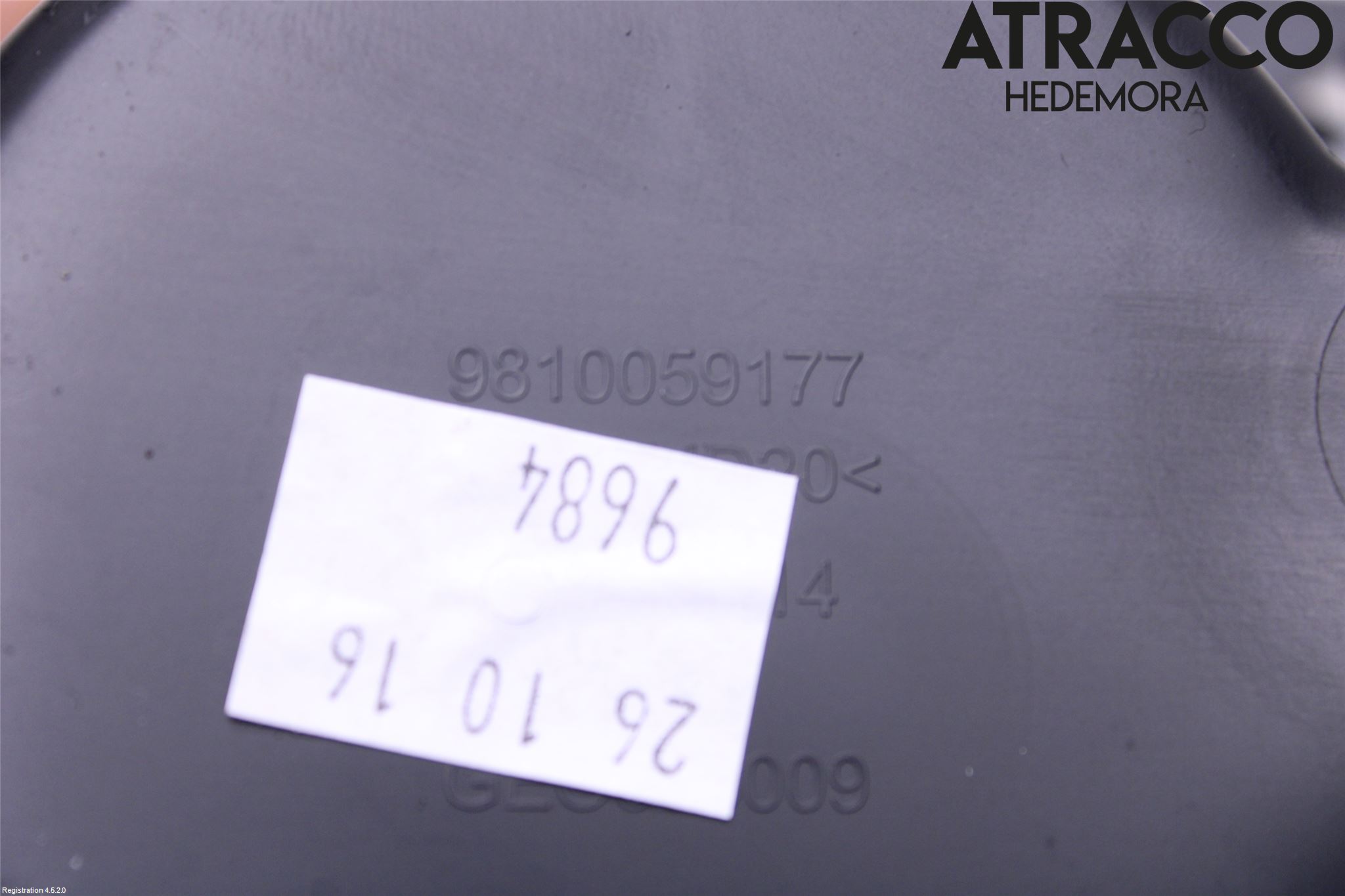 Peugeot 3008 17-24 Mugghållare