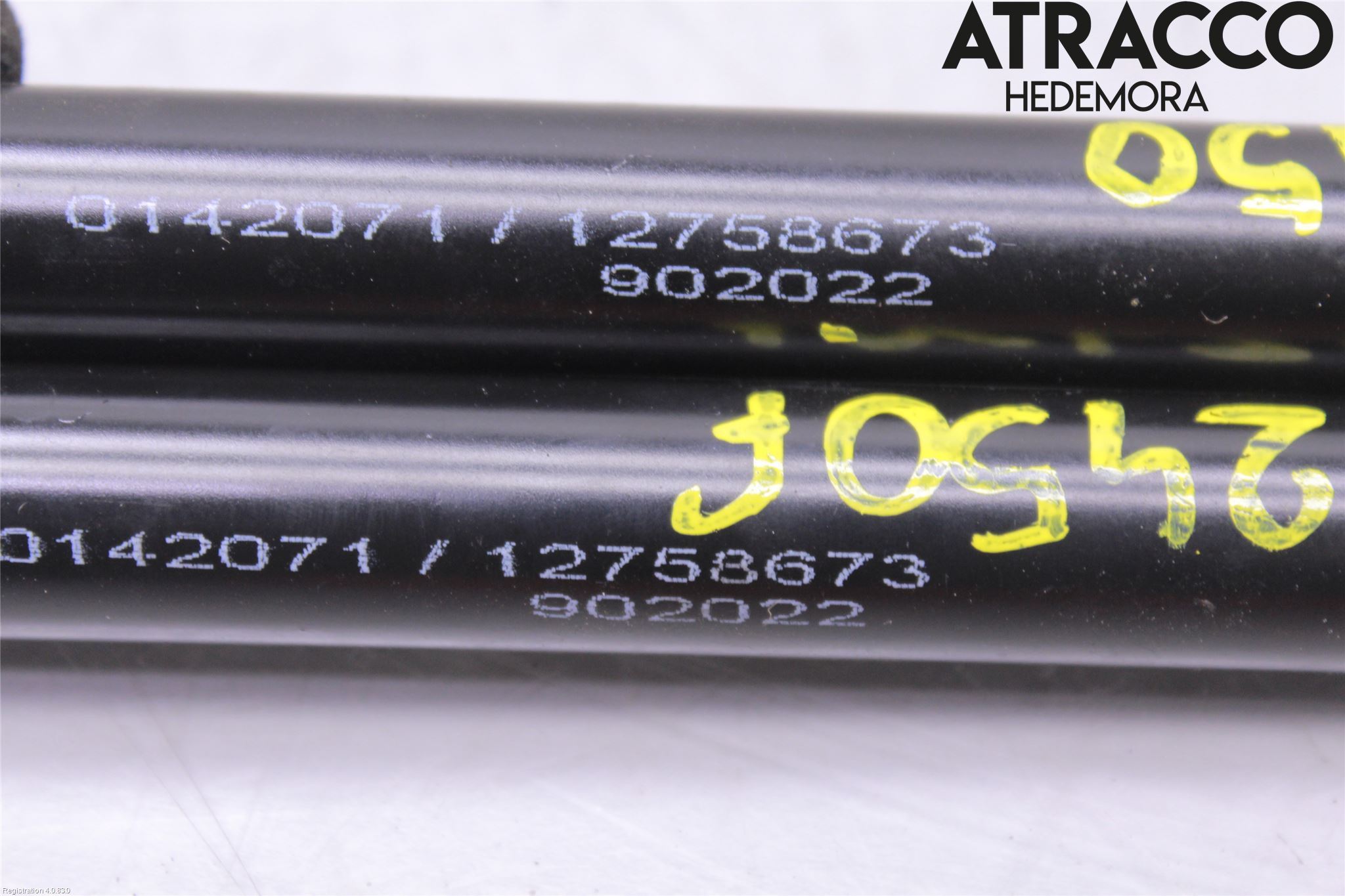 BMW X5 E53     99-06 Gasfjäder Motorhuv