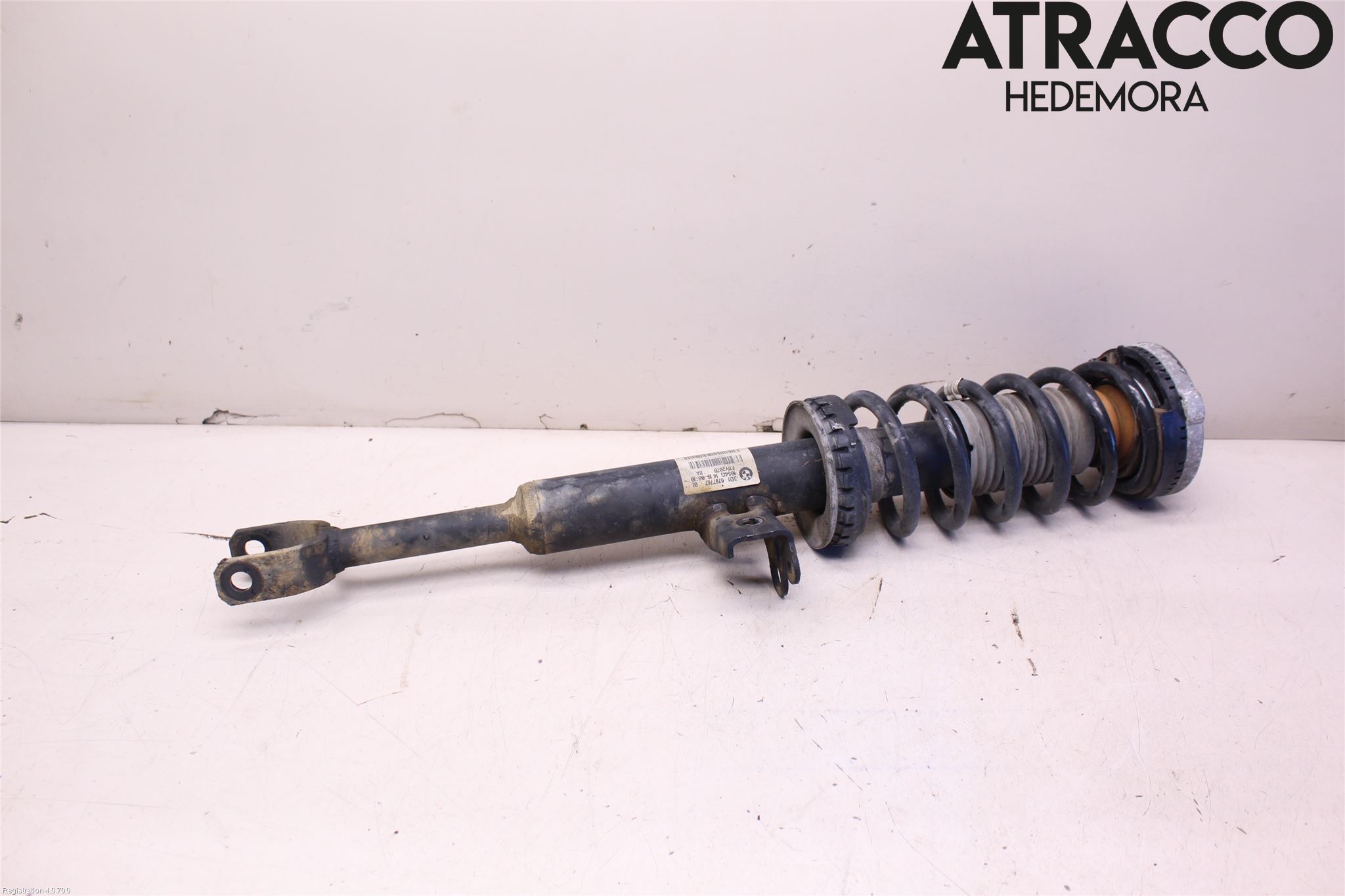 BMW 5 F10/F11/F18 09-17 Fjäderben Fram Vänster
