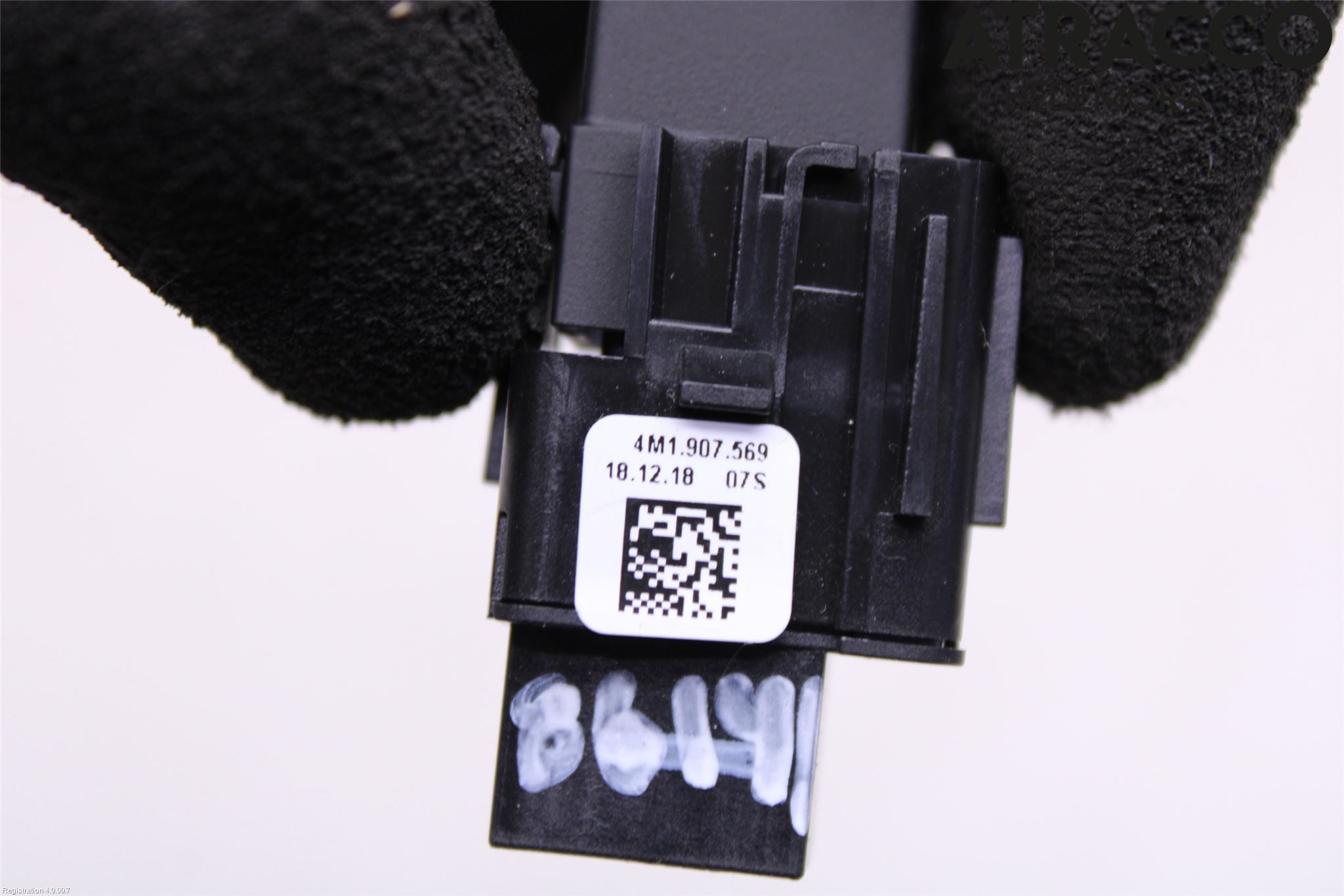 Audi A4/S4 B9 20- Strömställare Övrigt