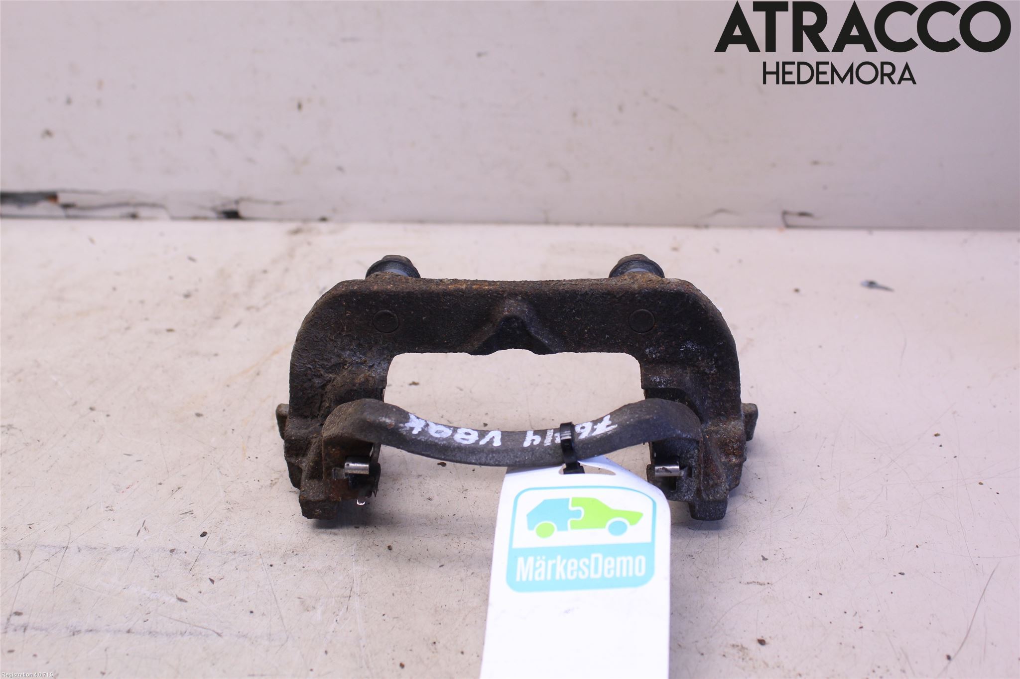 Lexus NX 300h 15-21 Bromsokshållare