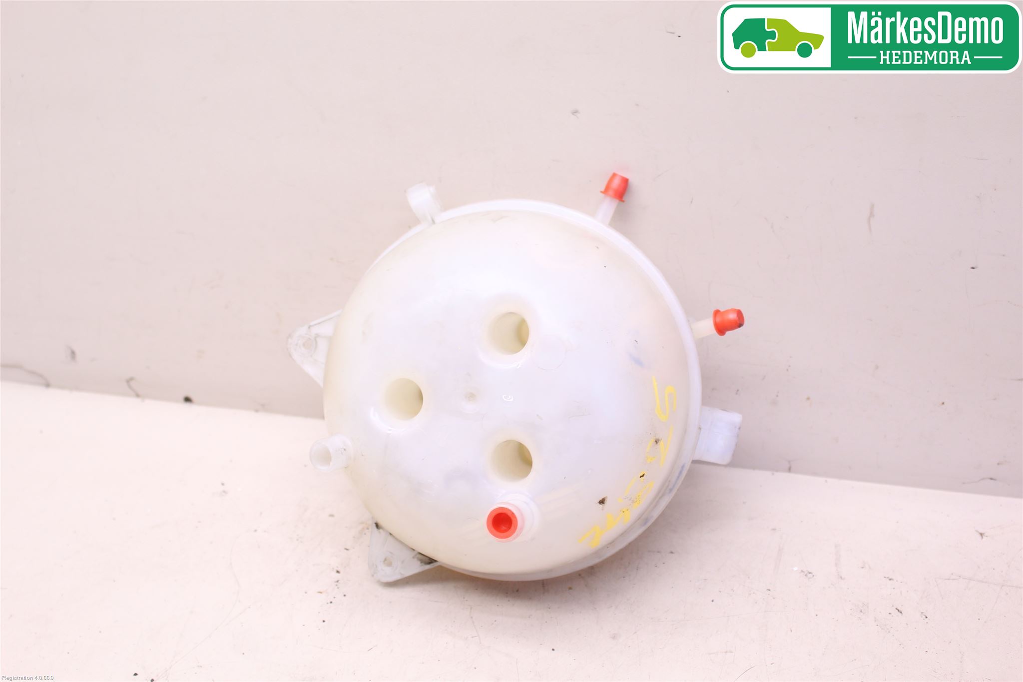 Volkswagen VW TRANSP/CARAVELLE (T5) 04-15 Expansionstank