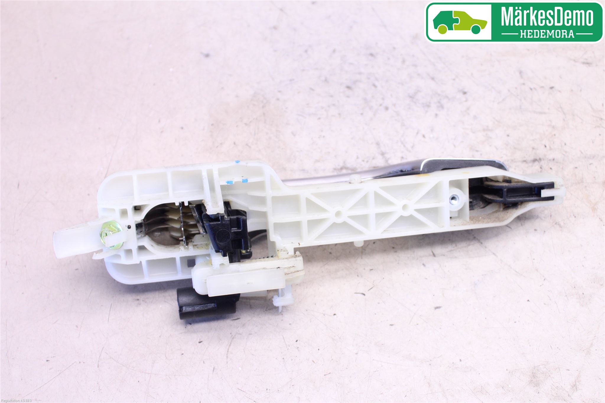 Hyundai SANTA FE 13-18 Dörrhandtag Yttre Vä