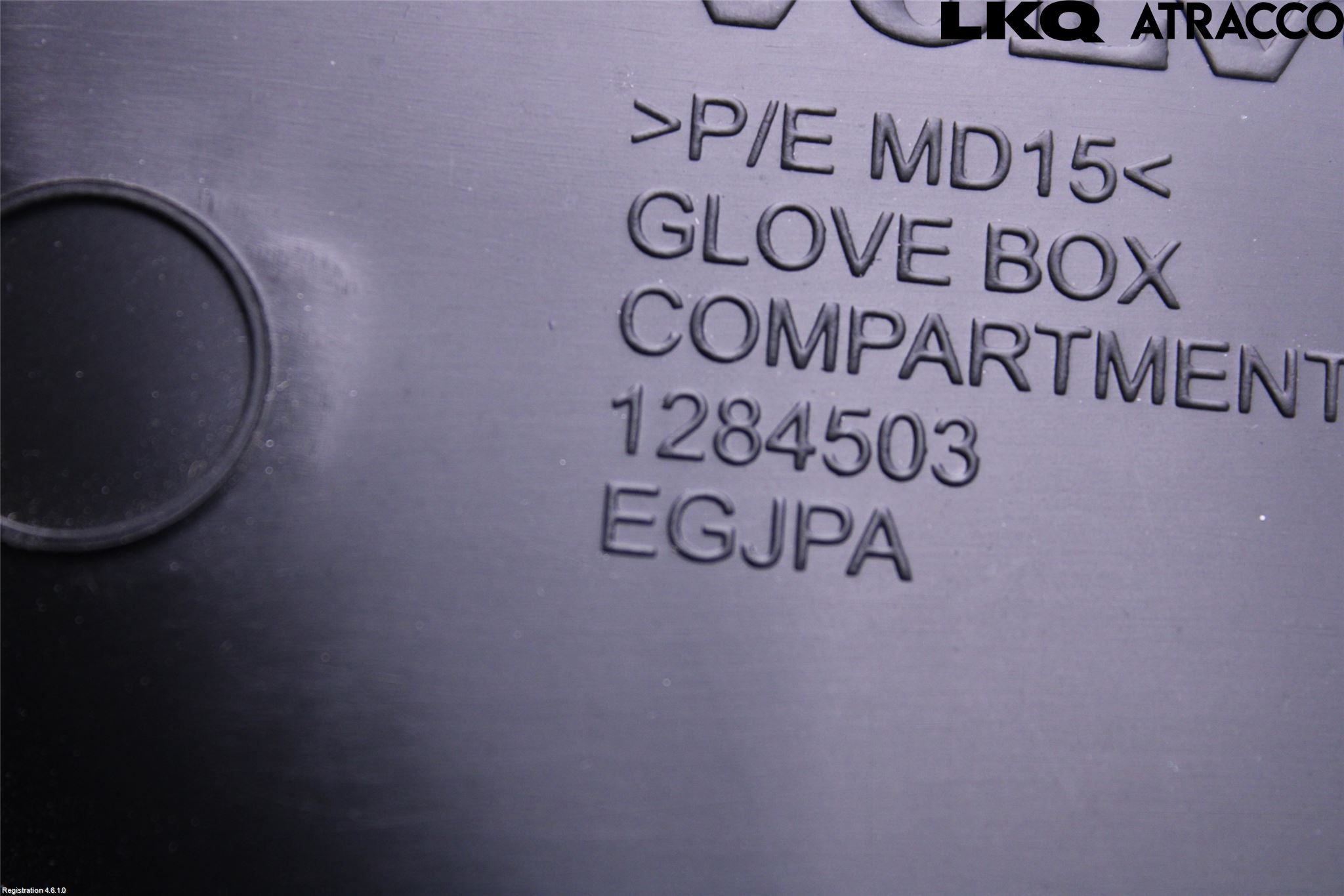 Volvo V40 12-19 Handskfack