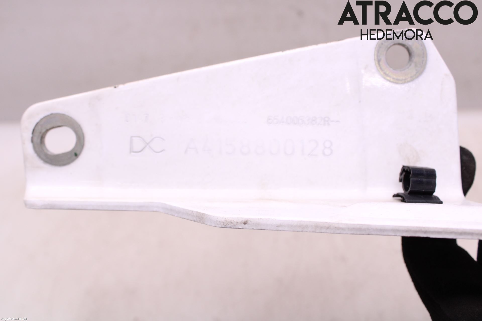 Renault KANGOO II 15-21 Huvgångjärn