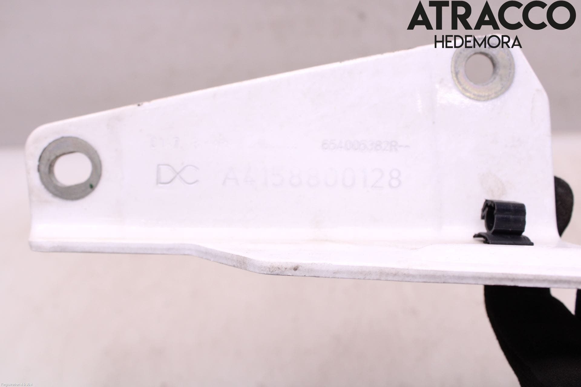 Renault KANGOO II 15-21 Huvgångjärn