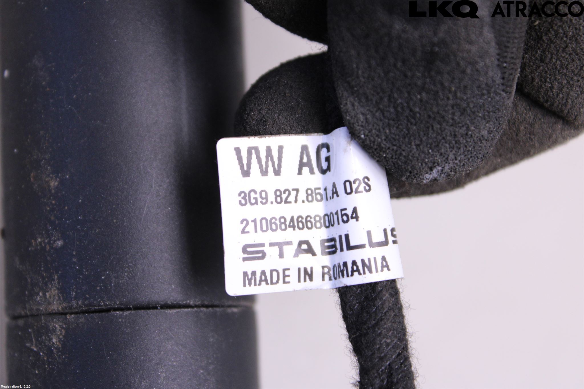 Volkswagen VW PASSAT 15-19 Bakluckeöppnare Automatisk