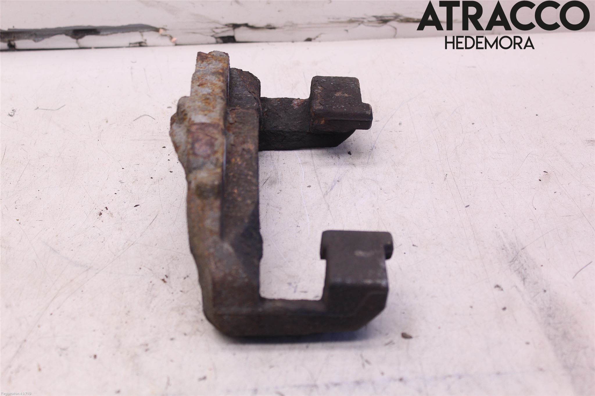 Peugeot 5008 10-16 Bromsokshållare