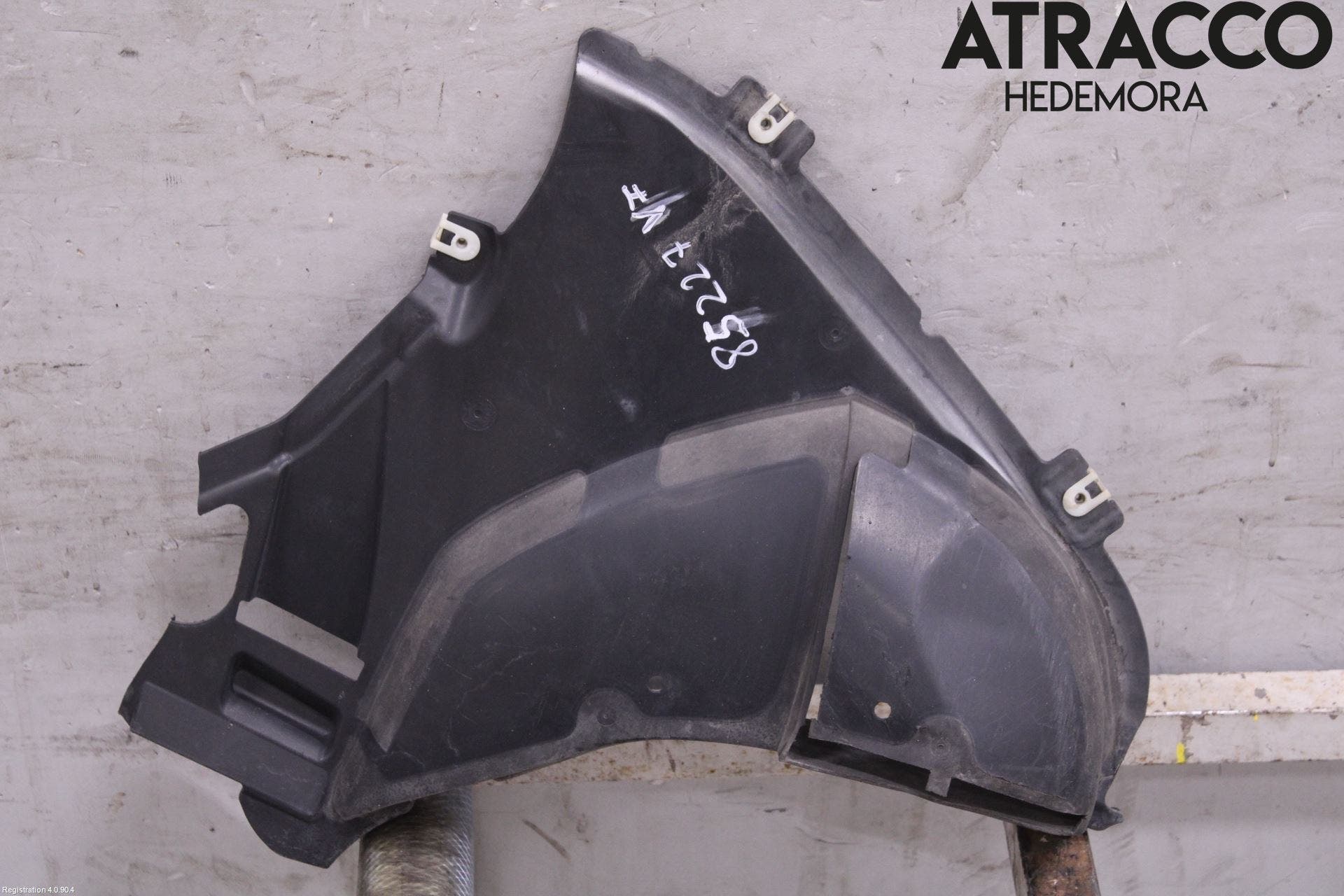 BMW 5 G30/G31/F90 17-23 Skärm Inner