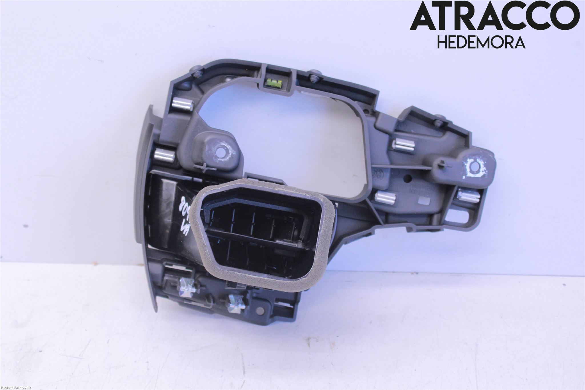 Audi A4/S4 B9 16-19 Defrosterkanal-Munstycke
