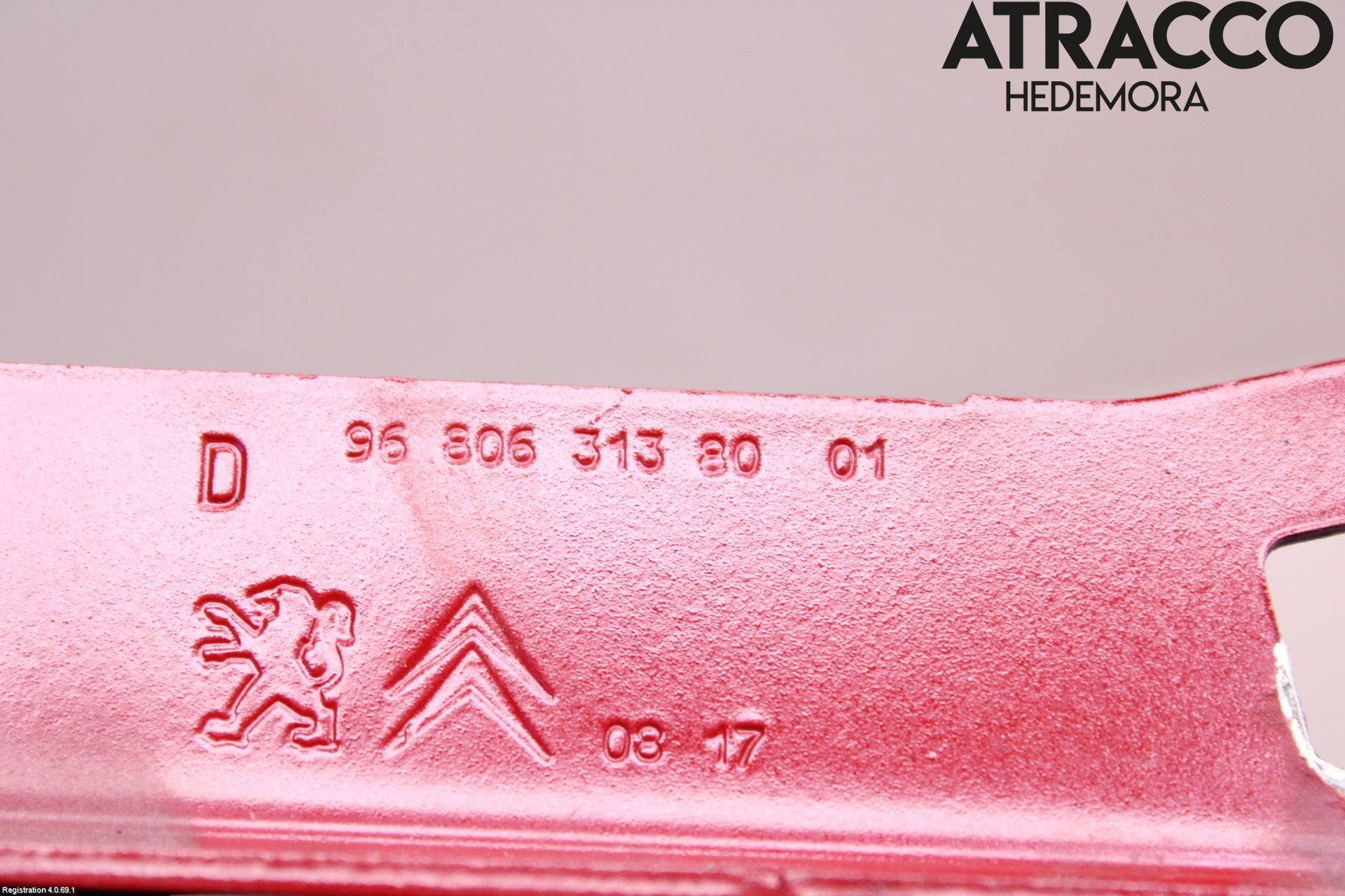 Citroen BERLINGO 08-18 Huvgångjärn