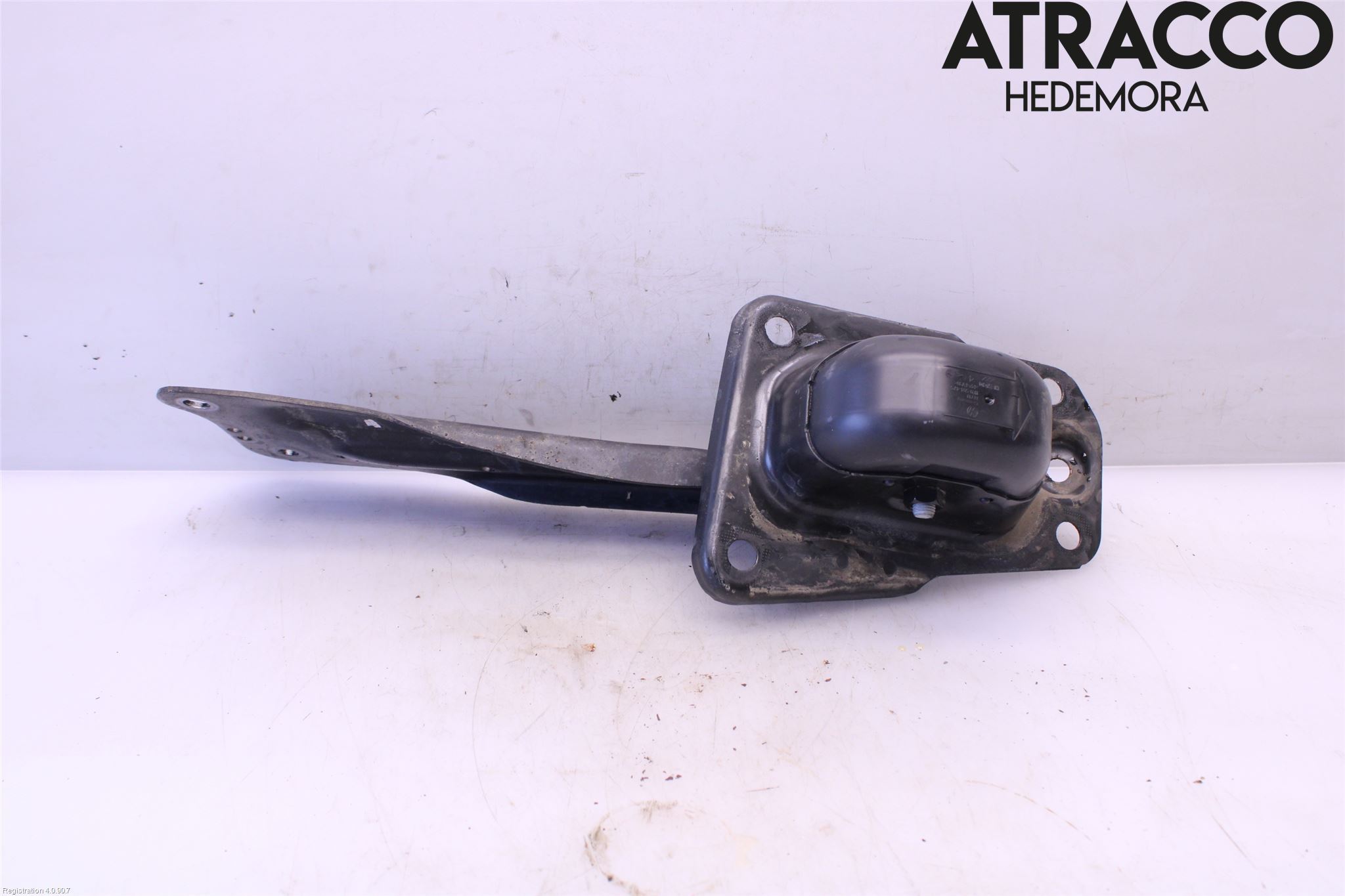Volkswagen VW TIGUAN 16-24 Bärarm Bak Vänster