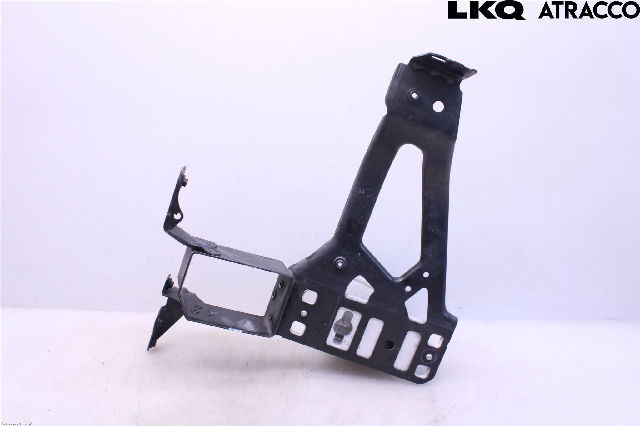 BMW 5 E60/61 Sed/Tou 02-10 Stötfångarbärjärn Fram