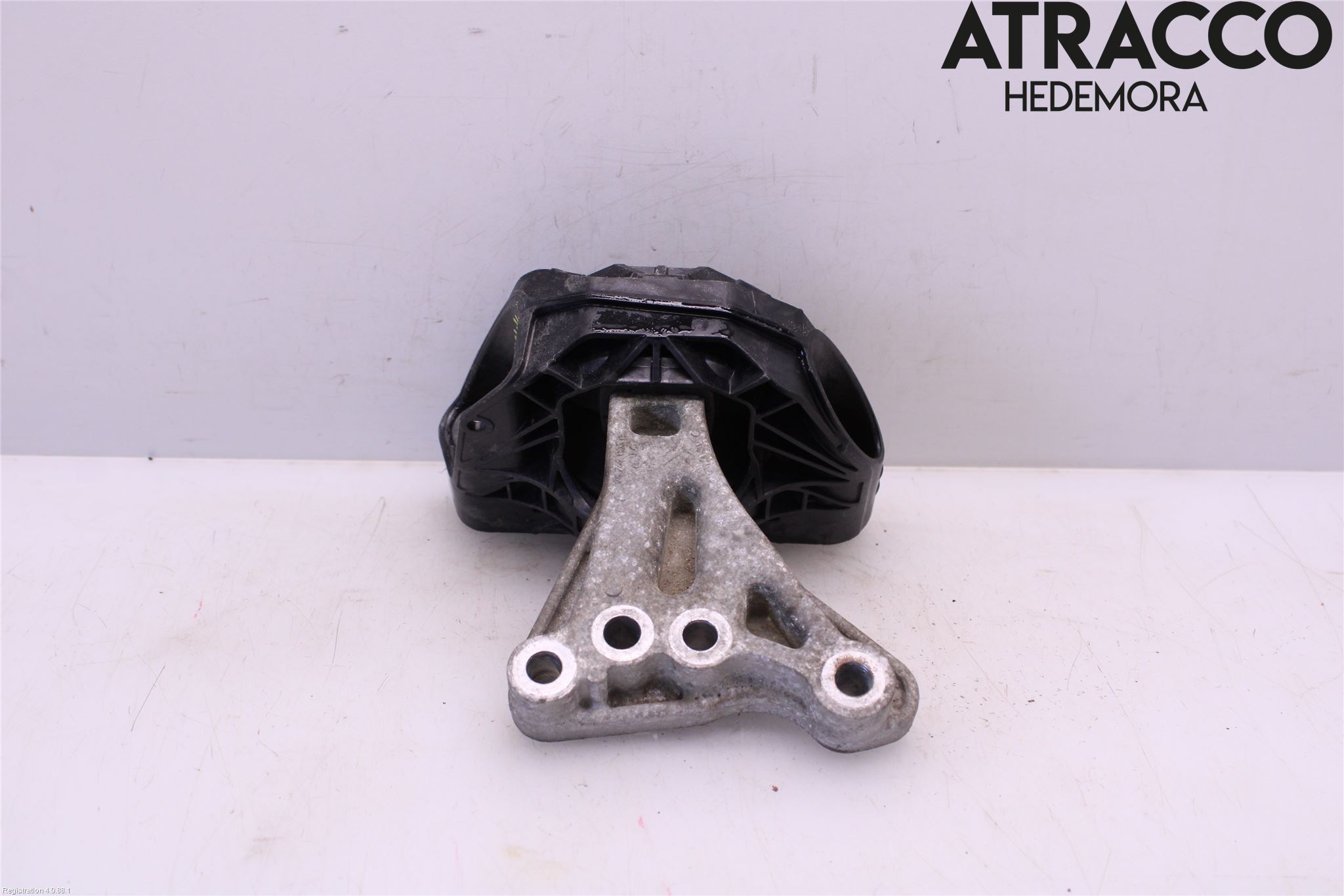 Peugeot 2008 13-20 Motorfäste