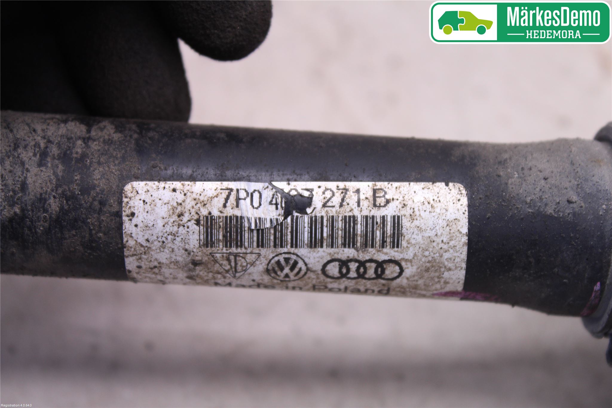 Volkswagen VW TOUAREG 7P 11-18 Drivaxel Fram Höger
