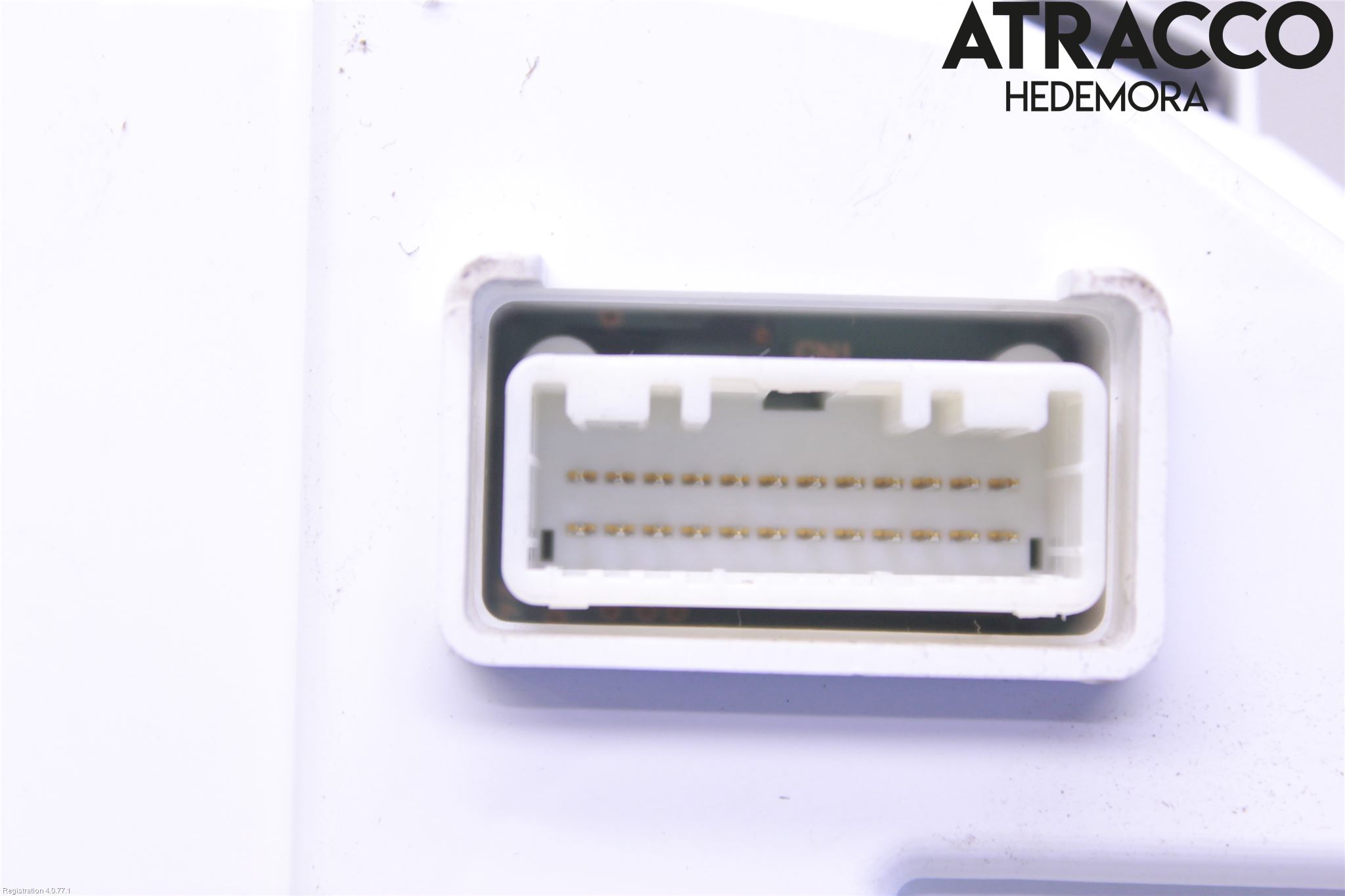 Mitsubishi OUTLANDER 13-21 Instrument Komb