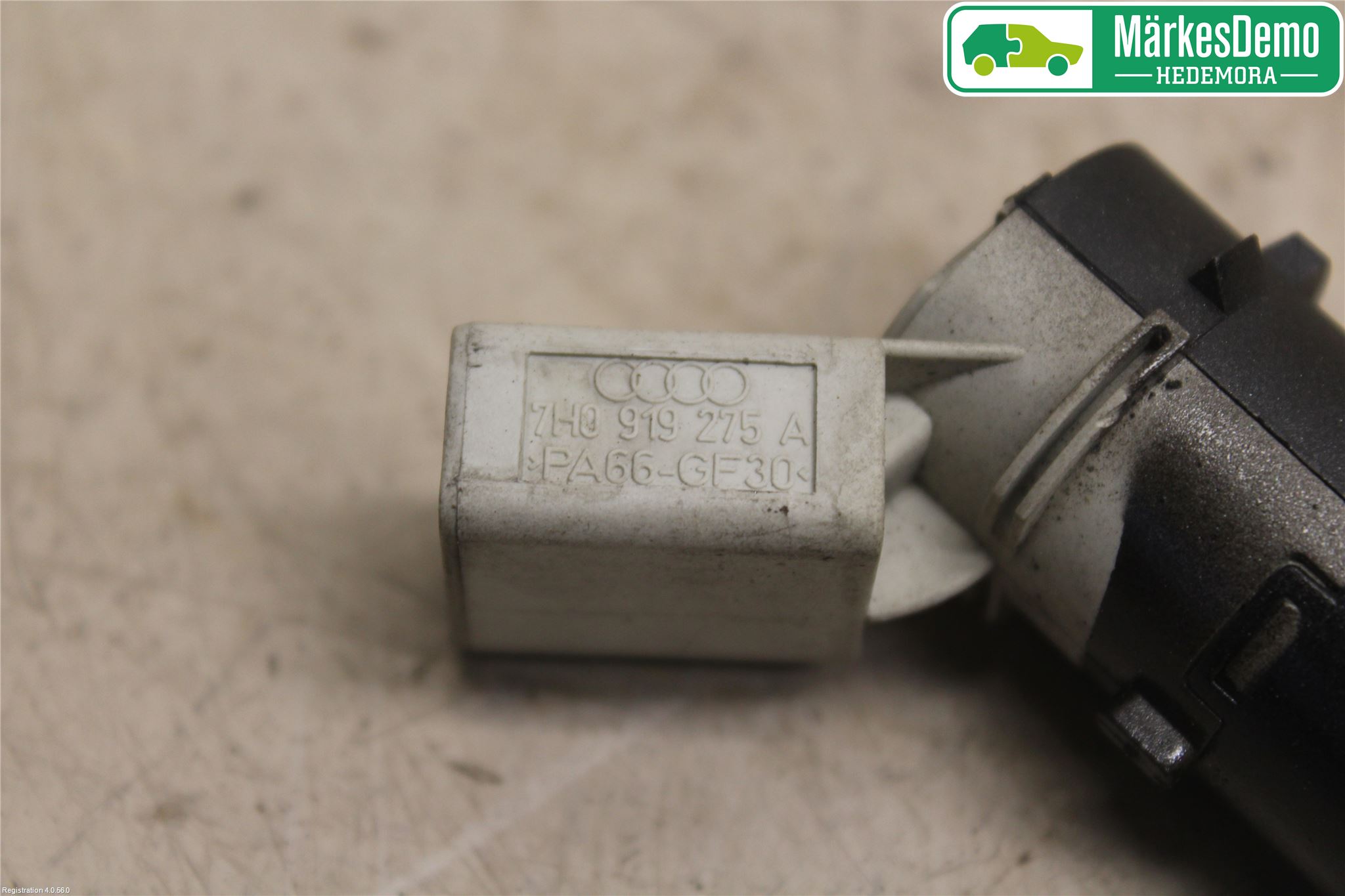 Audi A4/S4 05-07 Parkeringshjälp Frontsensor