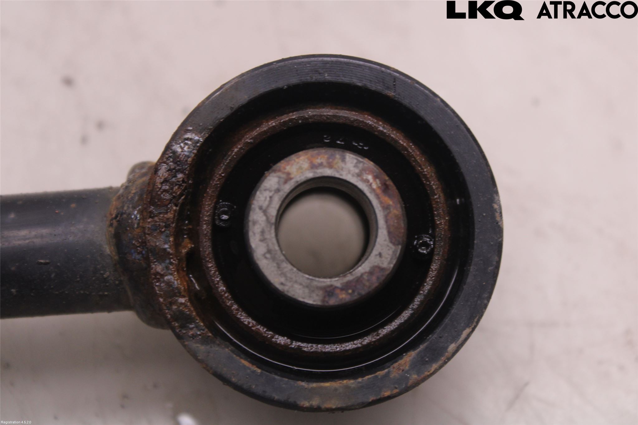 Toyota RAV4 19- Bärarm Bak Vänster