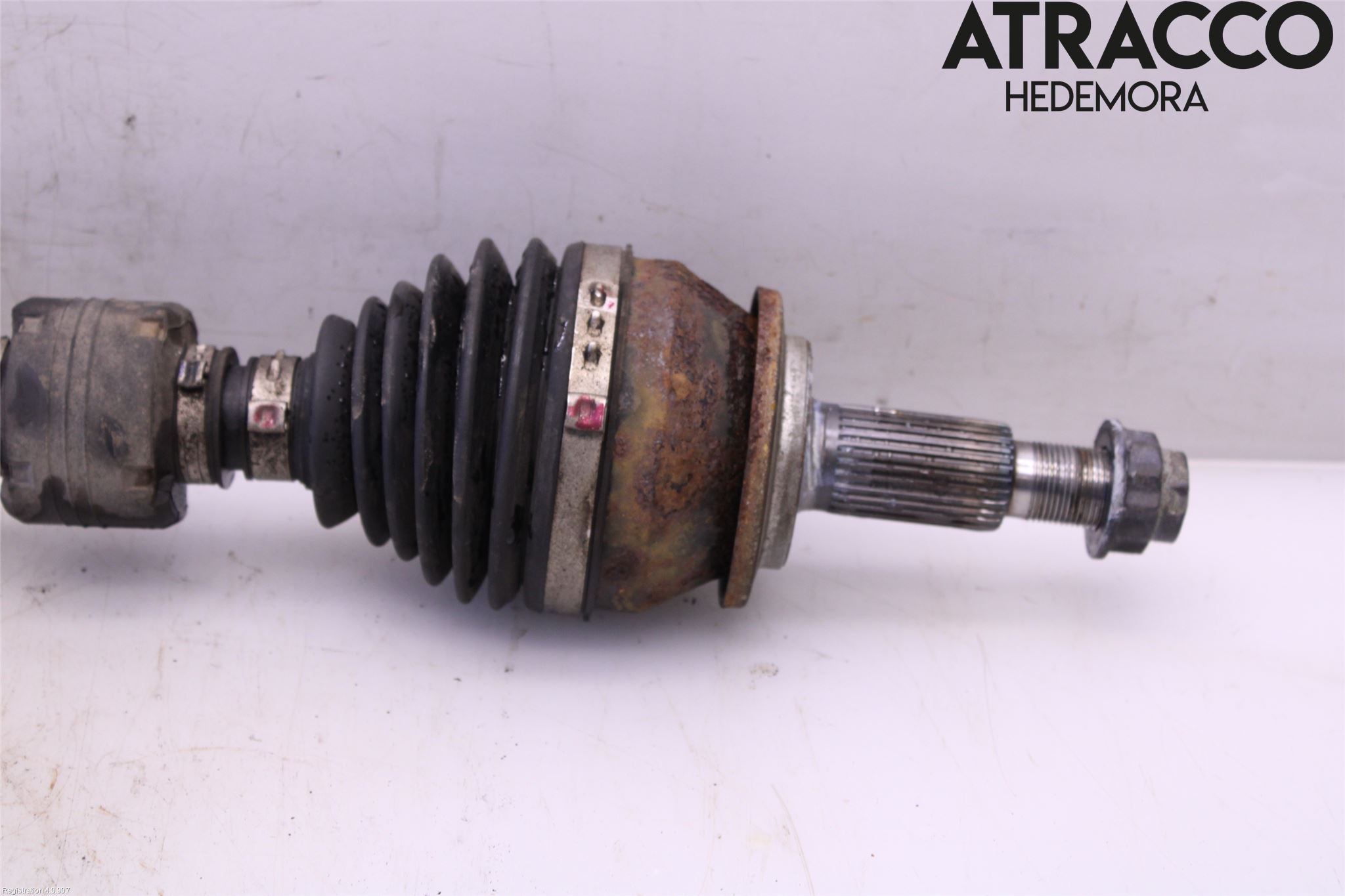 Lexus NX 300h 15-21 Drivaxel Fram Vänster